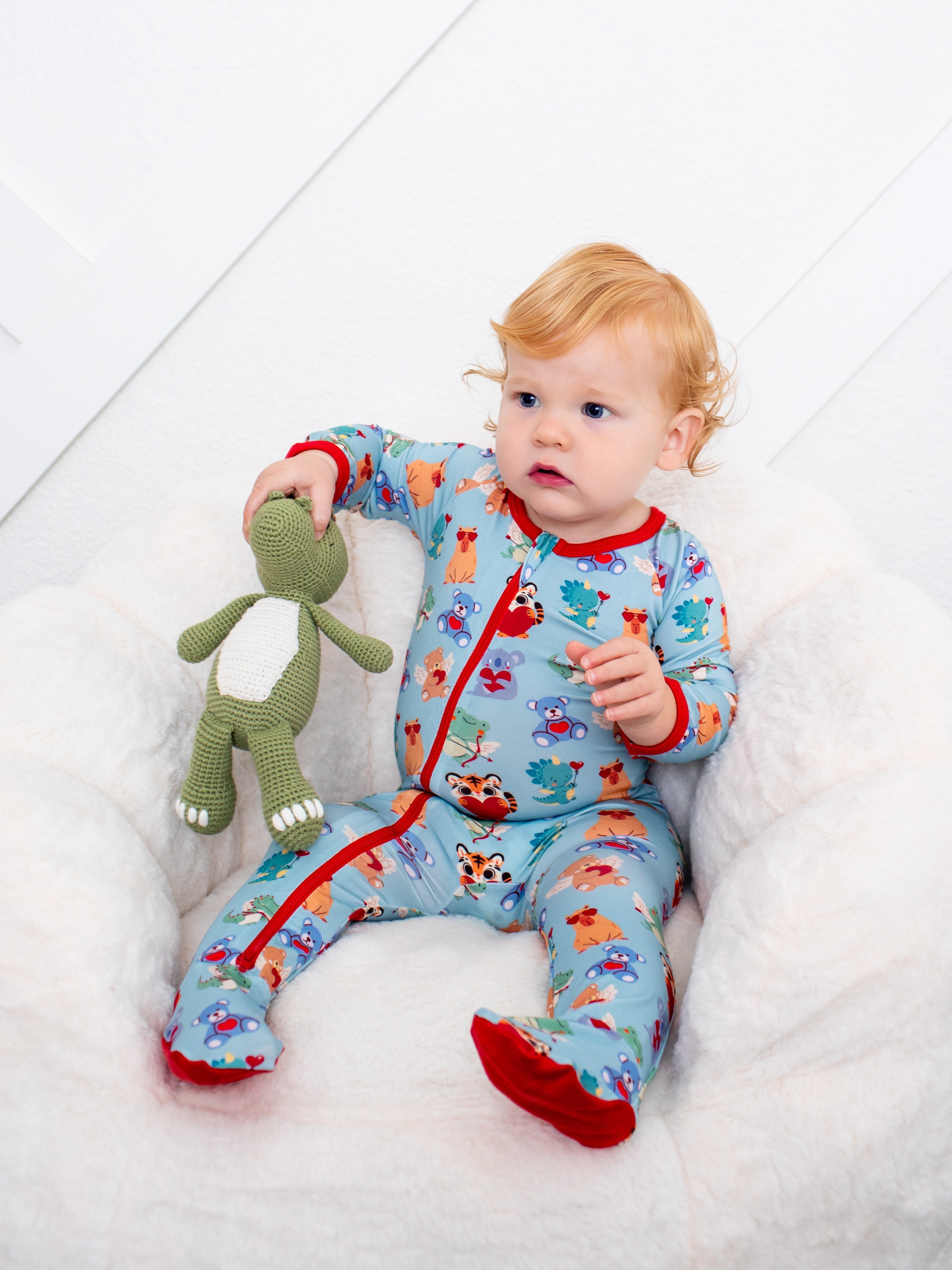 Love Is In The Air Footie