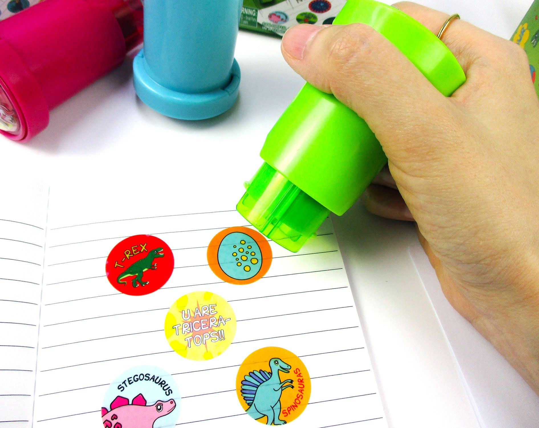 Sticker Stamper - 160 Pcs Sticker Dispenser Set