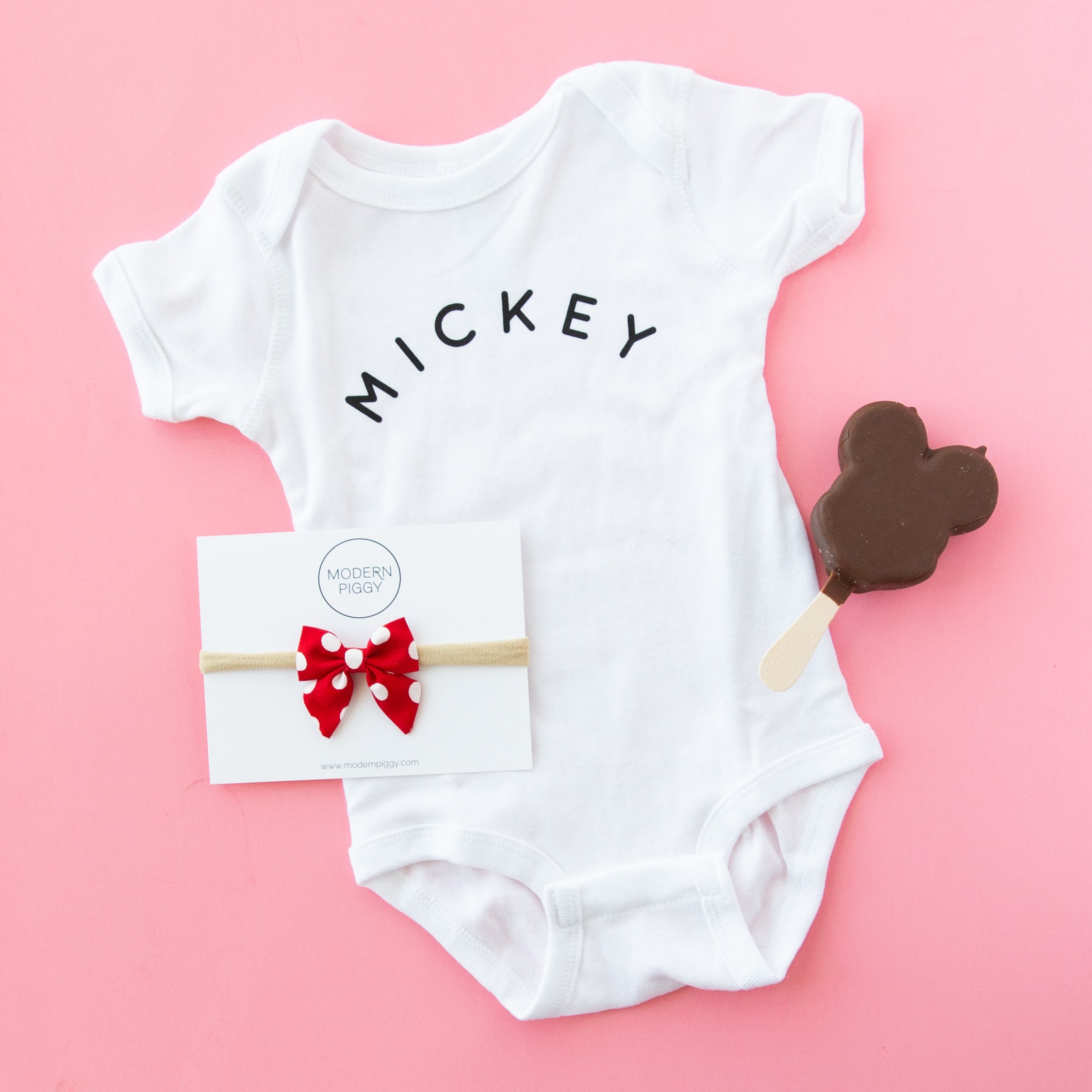 Minnie's Polka Dot | Mini Piggy Bow