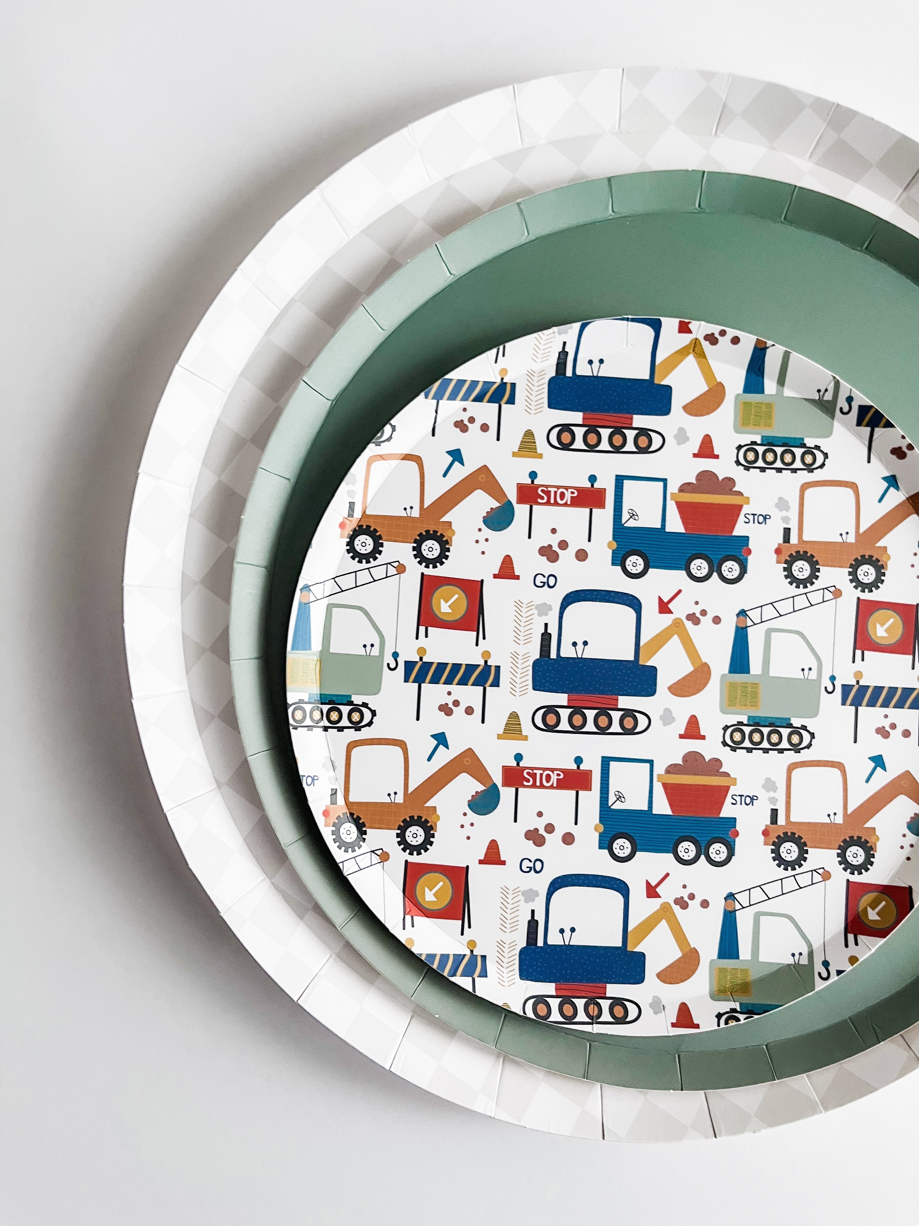 Checkered Light Gray Plate, Xl (set Of 8)