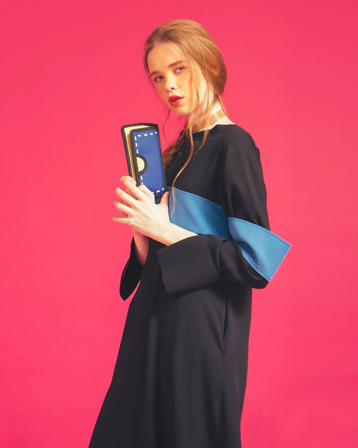 2d Purse Spotlight Blue