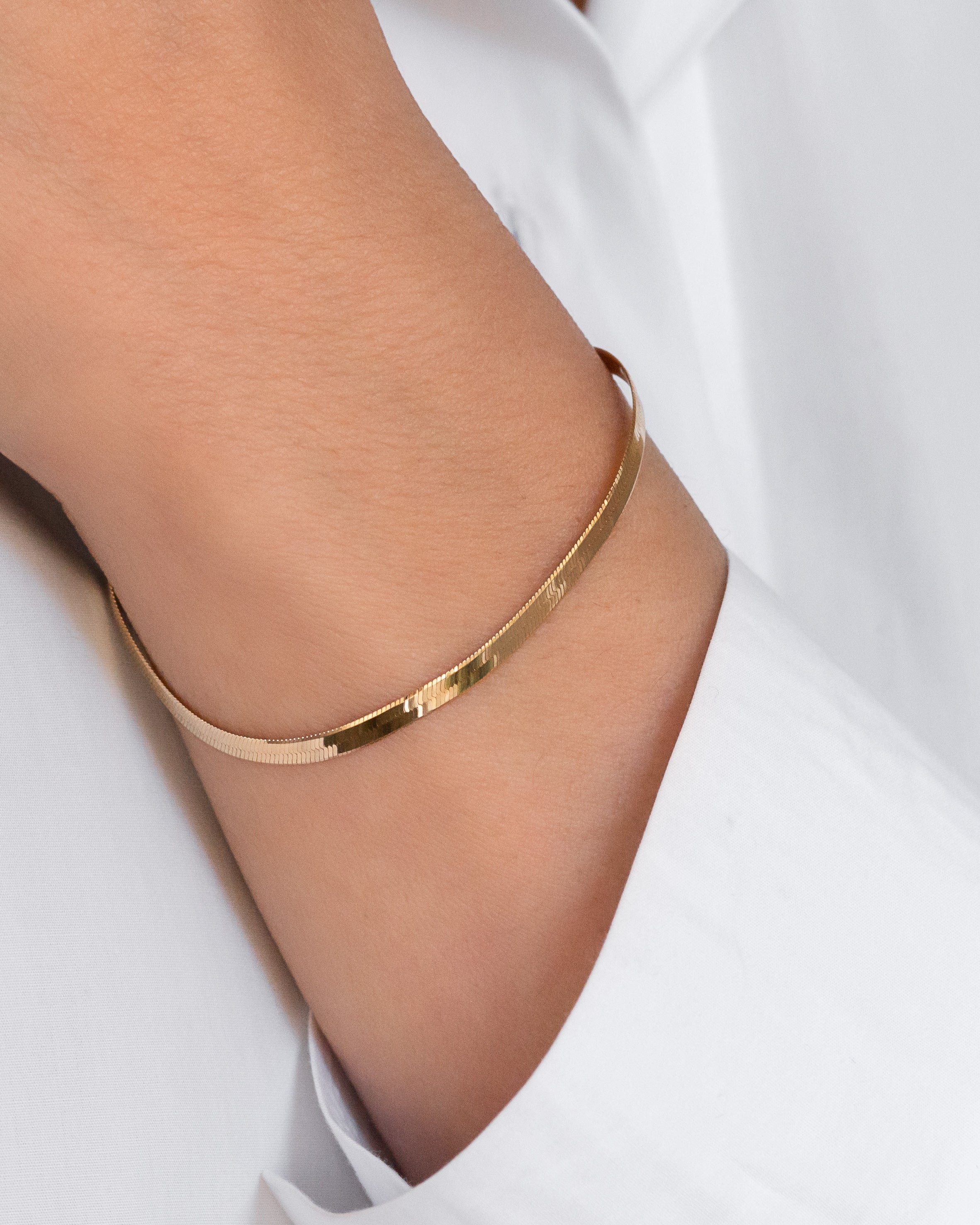 14k Gold Herringbone Bracelet