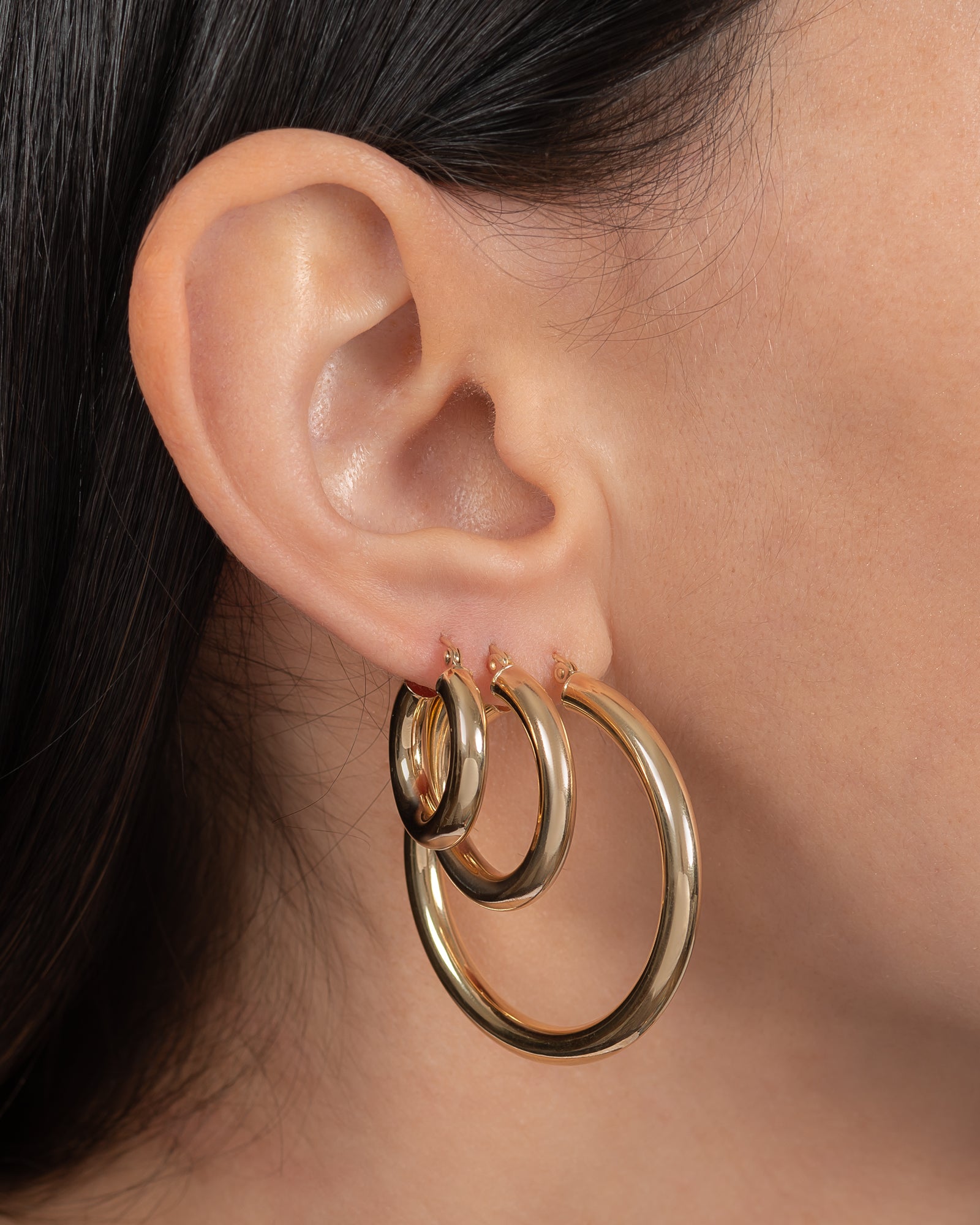 14k Gold Medium Thick Hoop Earrings