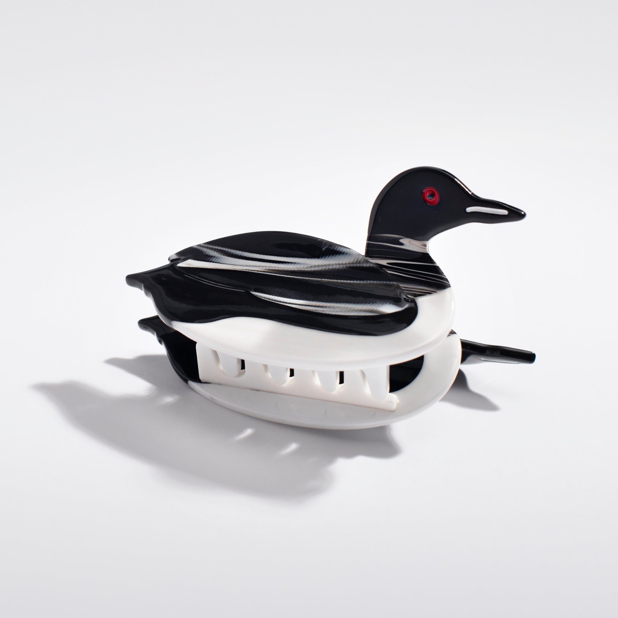 Loon Hair Claw