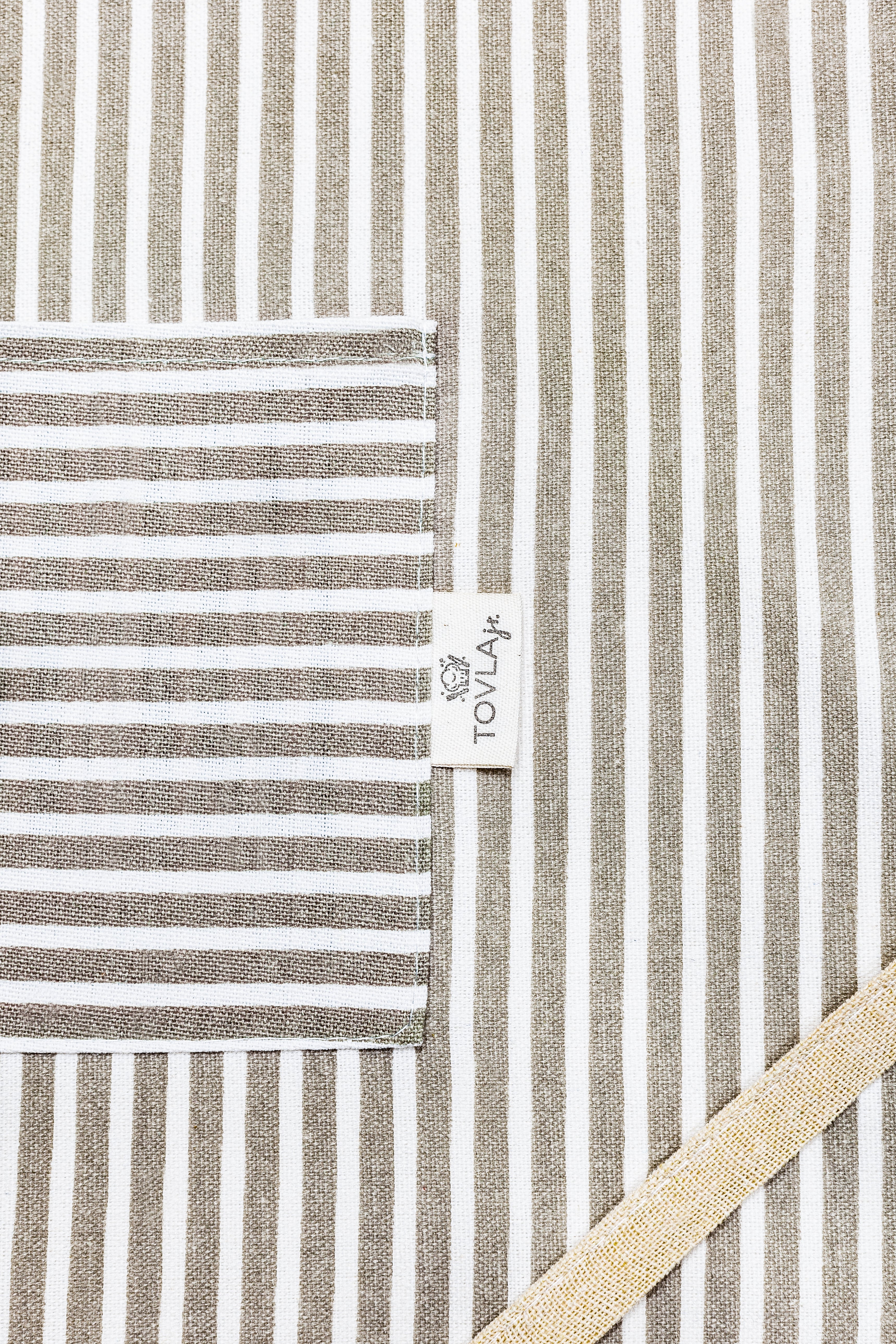 Tovla Jr. Apron & Cookbook Set | Kids Chef Apron, Hat & Recipe Book