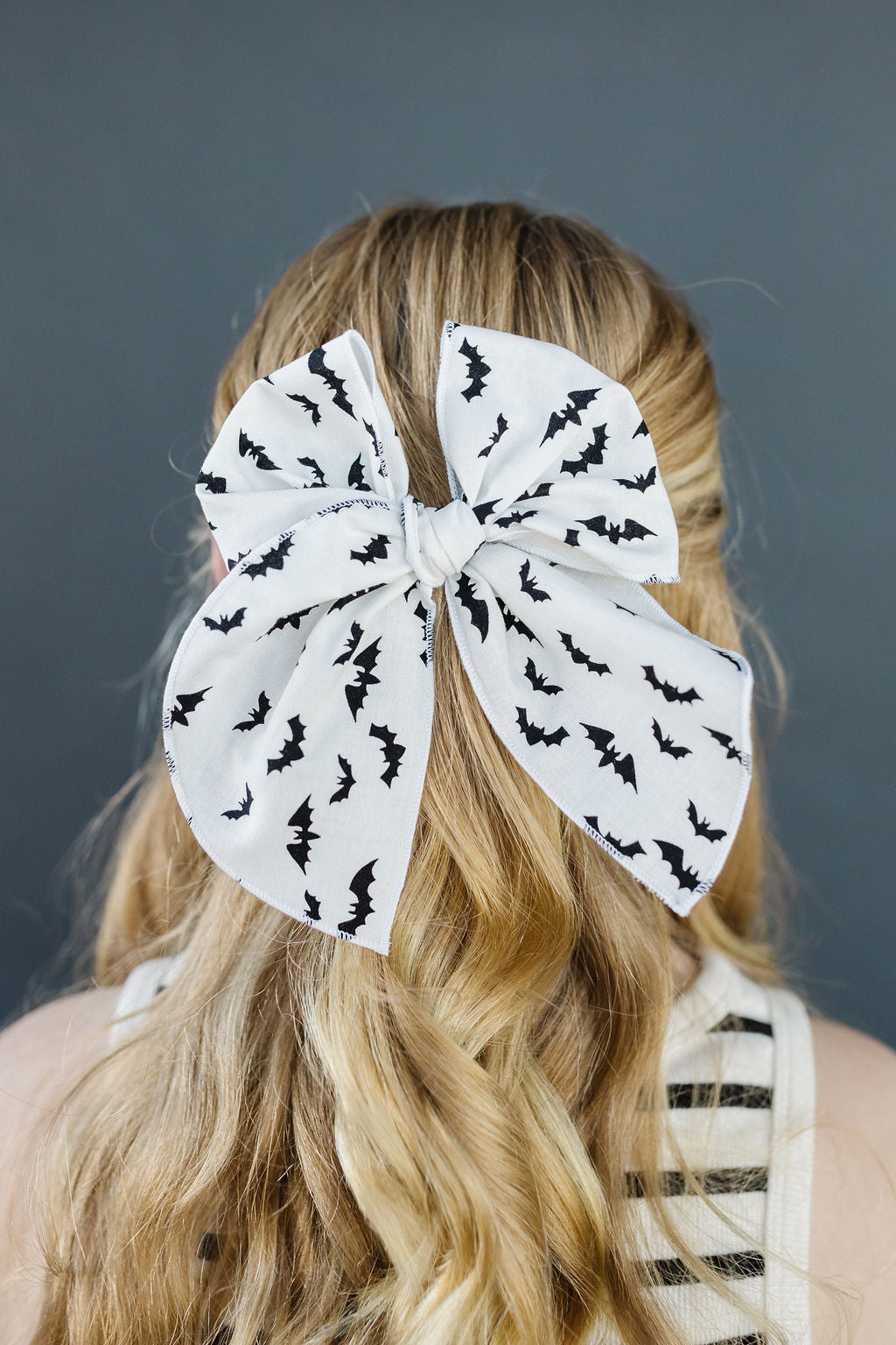 Batty | Party Bow