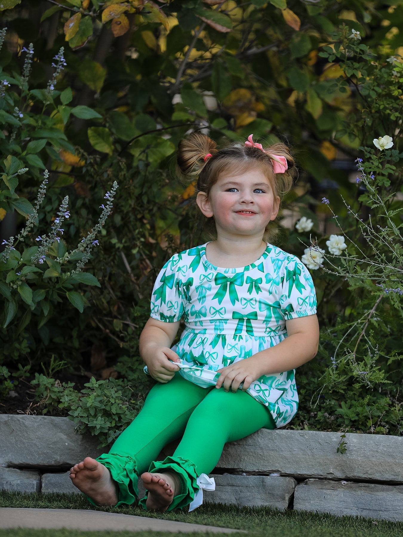 St. Patrick's Day Bow Top And Ruffled Leggings Girls Set