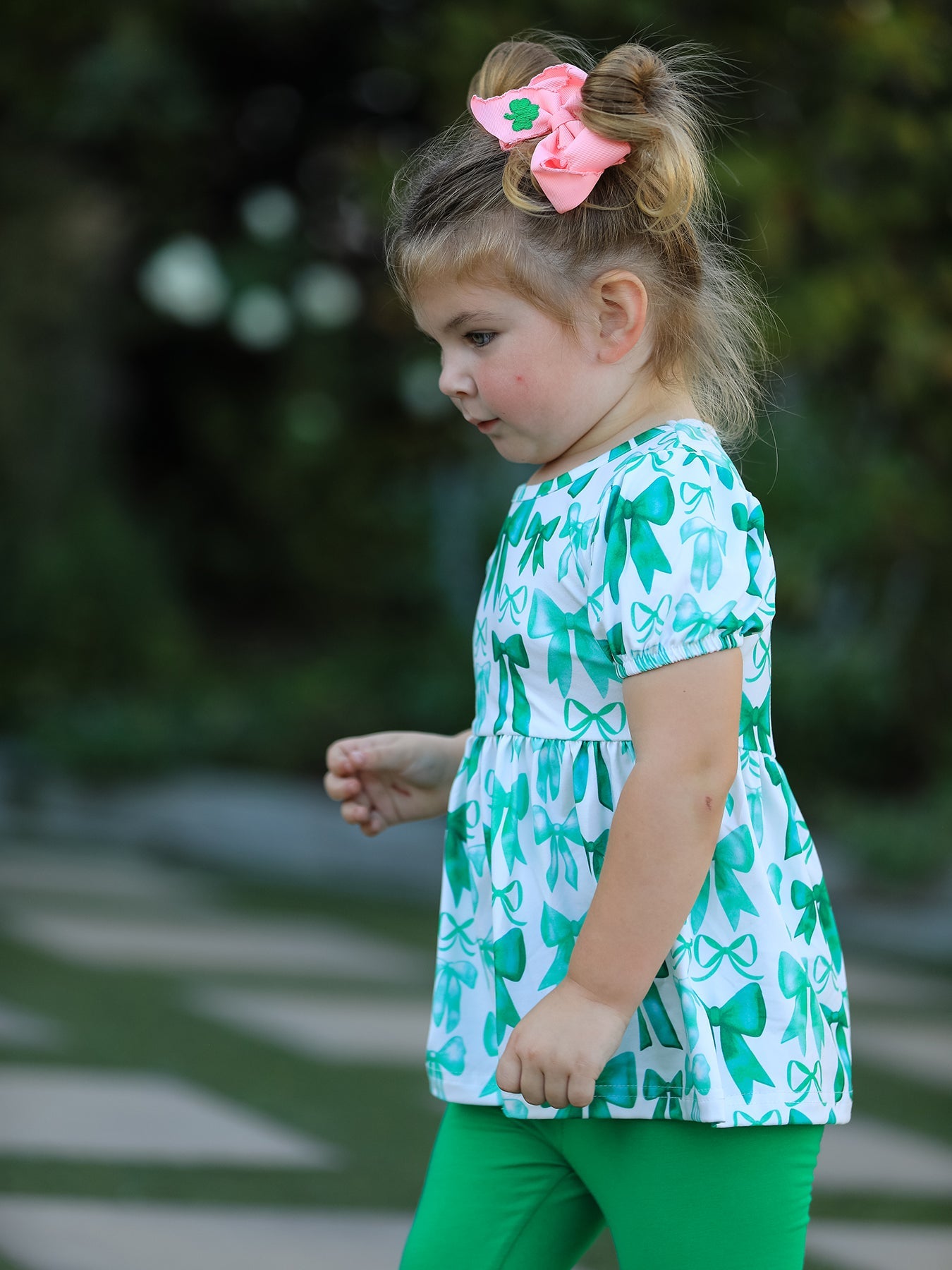 St. Patrick's Day Bow Top And Ruffled Leggings Girls Set