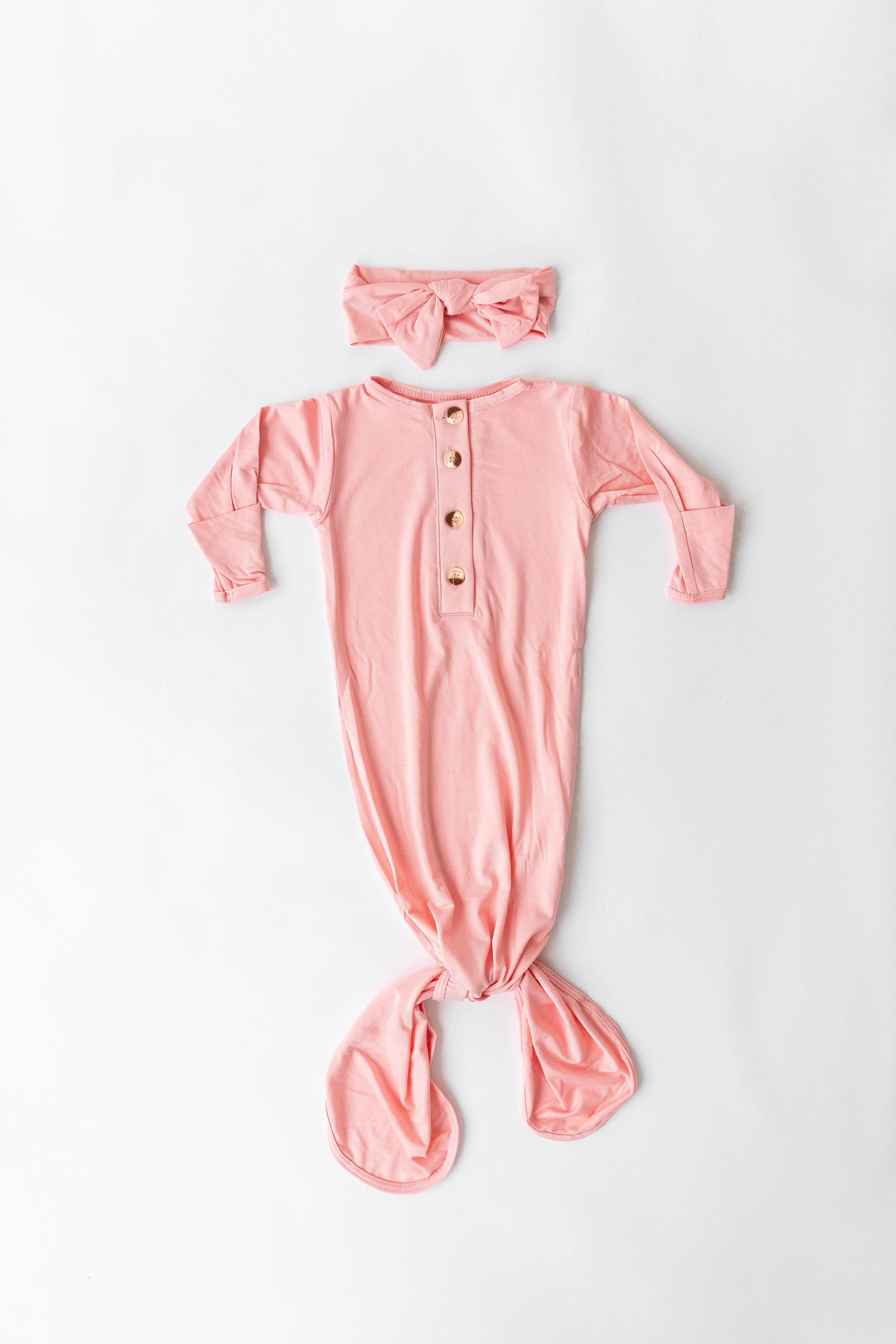 Stroller Society Knotted Baby Gown And Hat Set With Headband - Bloom (newborn-3 Months)