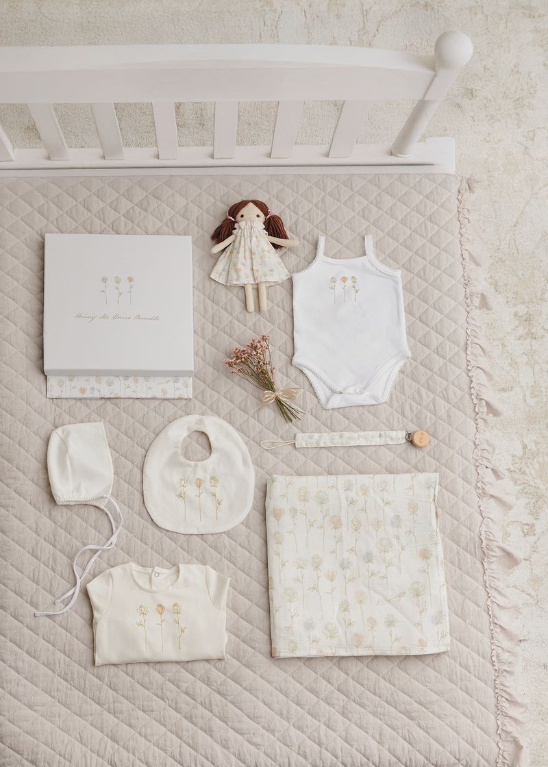 Peluche Bring Me Home Pink Watercolor Bundle Set