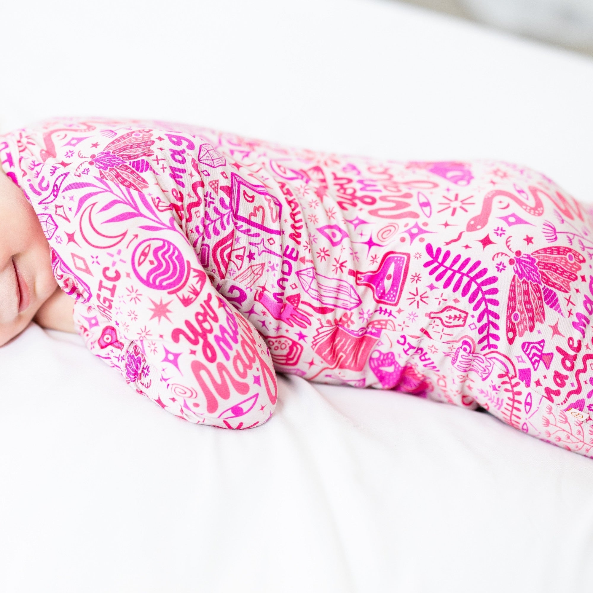 The Second-skin Convertible Romper | Mystic Mama (pink)