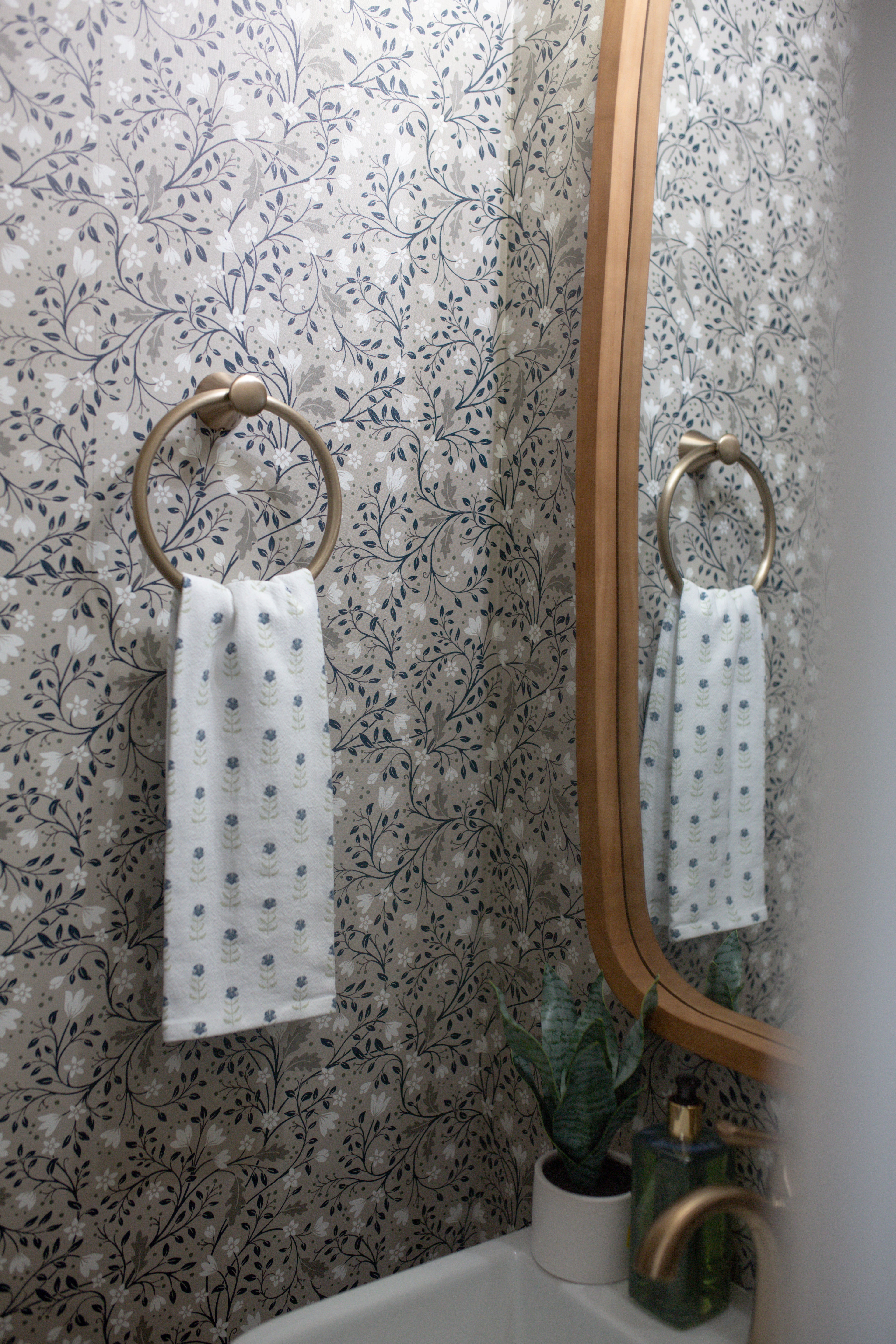 Clematis Wallpaper By Anna Black Creative