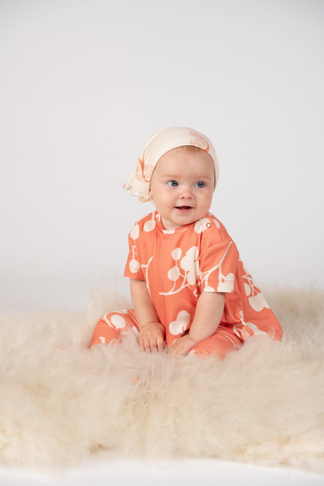 Baby T-shirt With Ruffled Back - Brick Berries