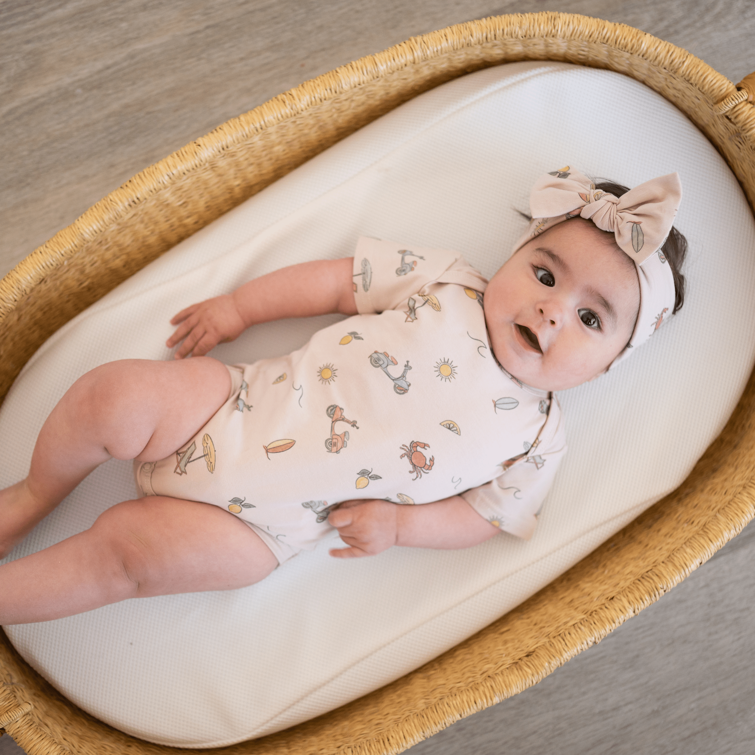 Organic Cotton Short Sleeve Bodysuit – Summer Vibes