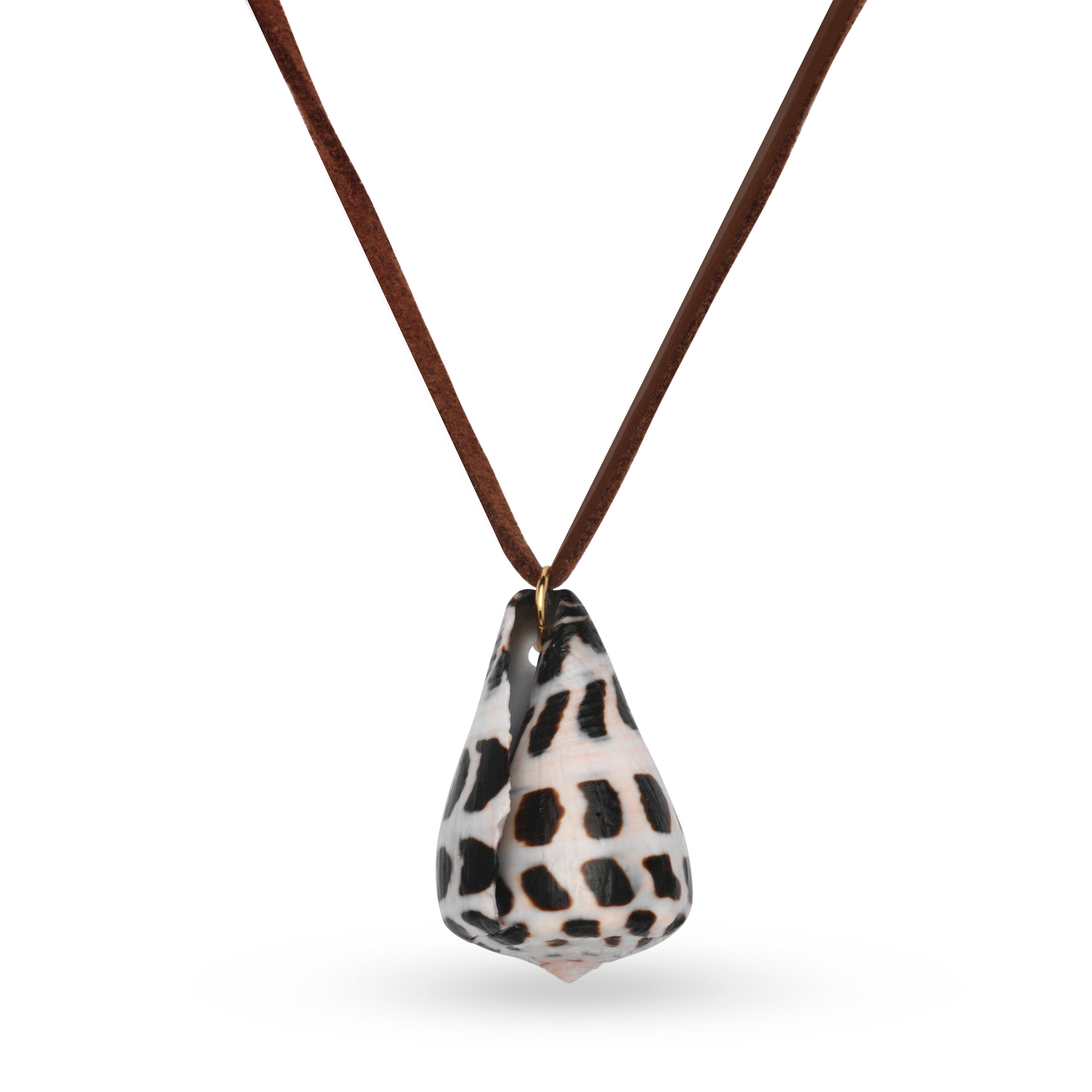 Spotted Seashell Suede Necklace