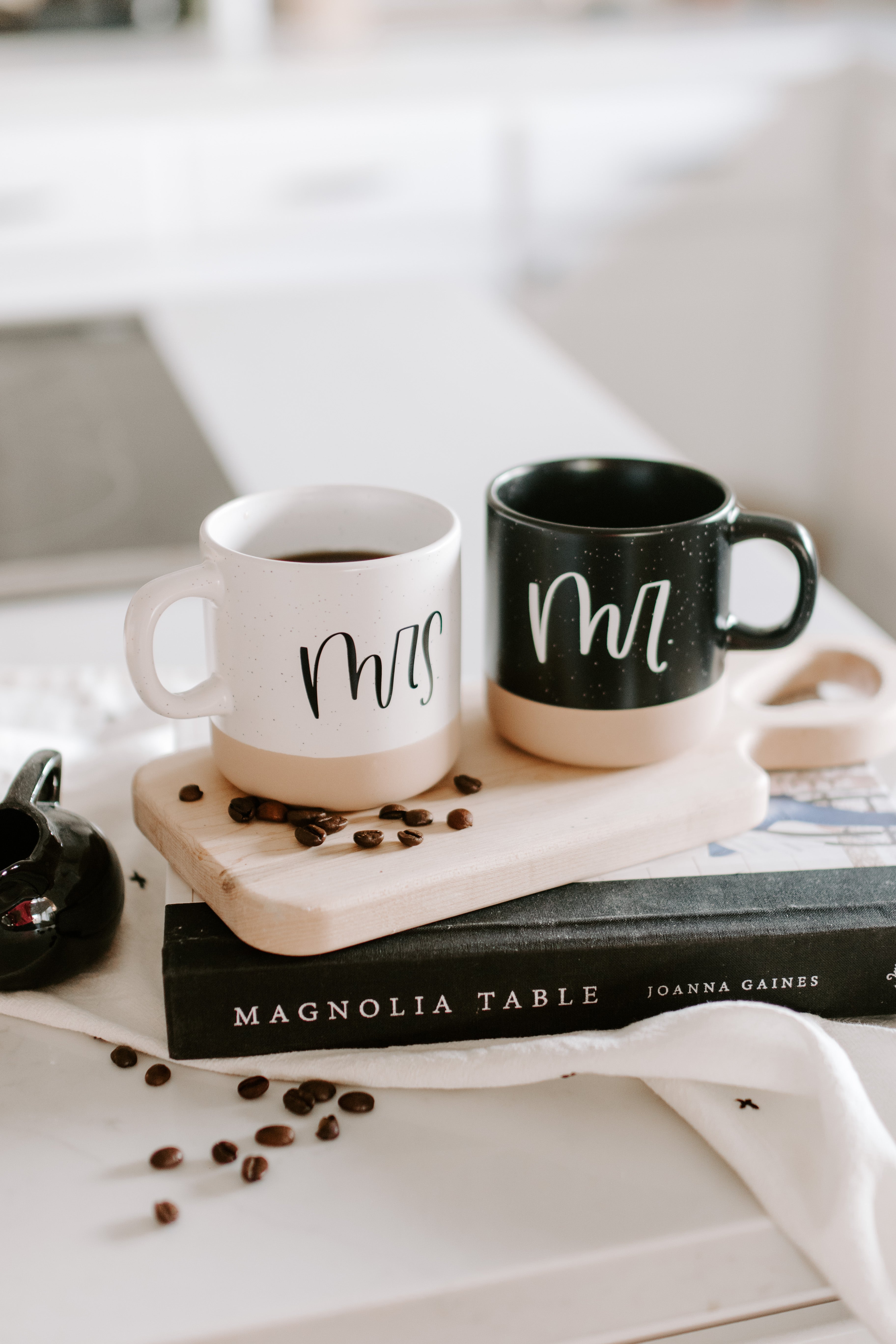 Mr. And Mrs. Mug Set