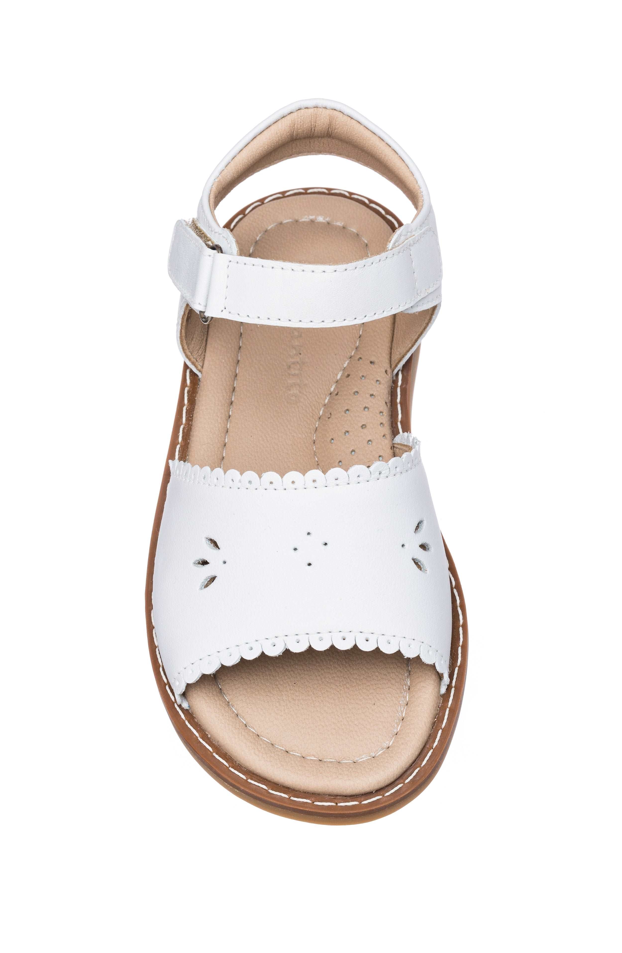 Classic Sandal With Scallop White