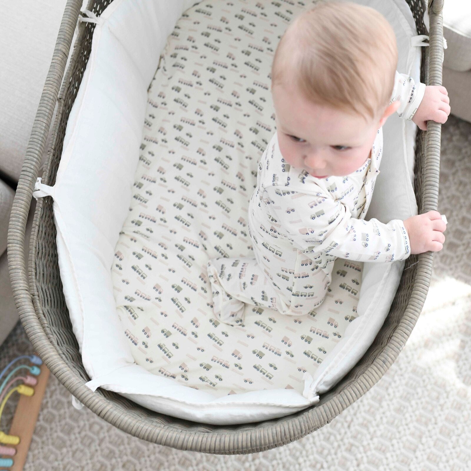 Bassinet Sheet / Changing Pad Cover - Transportation