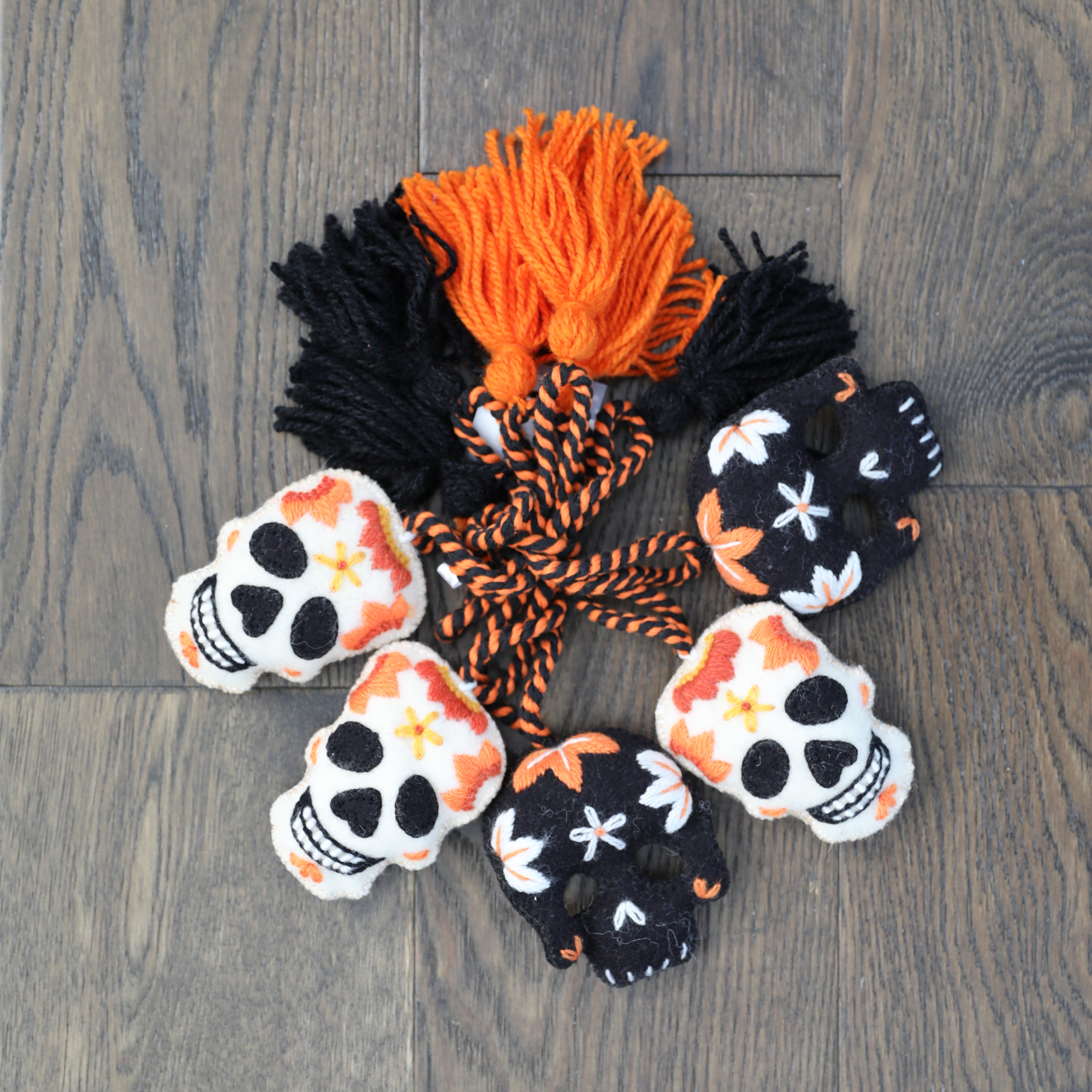 Skull Halloween Garland