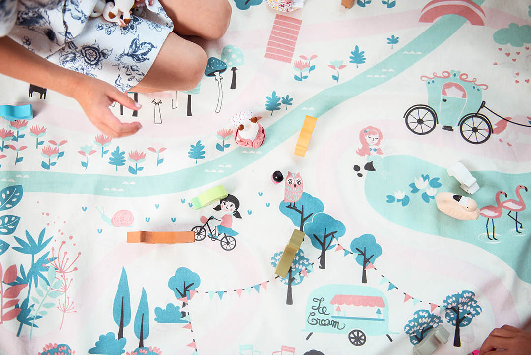 Walk In A Park Toy Storage Bag