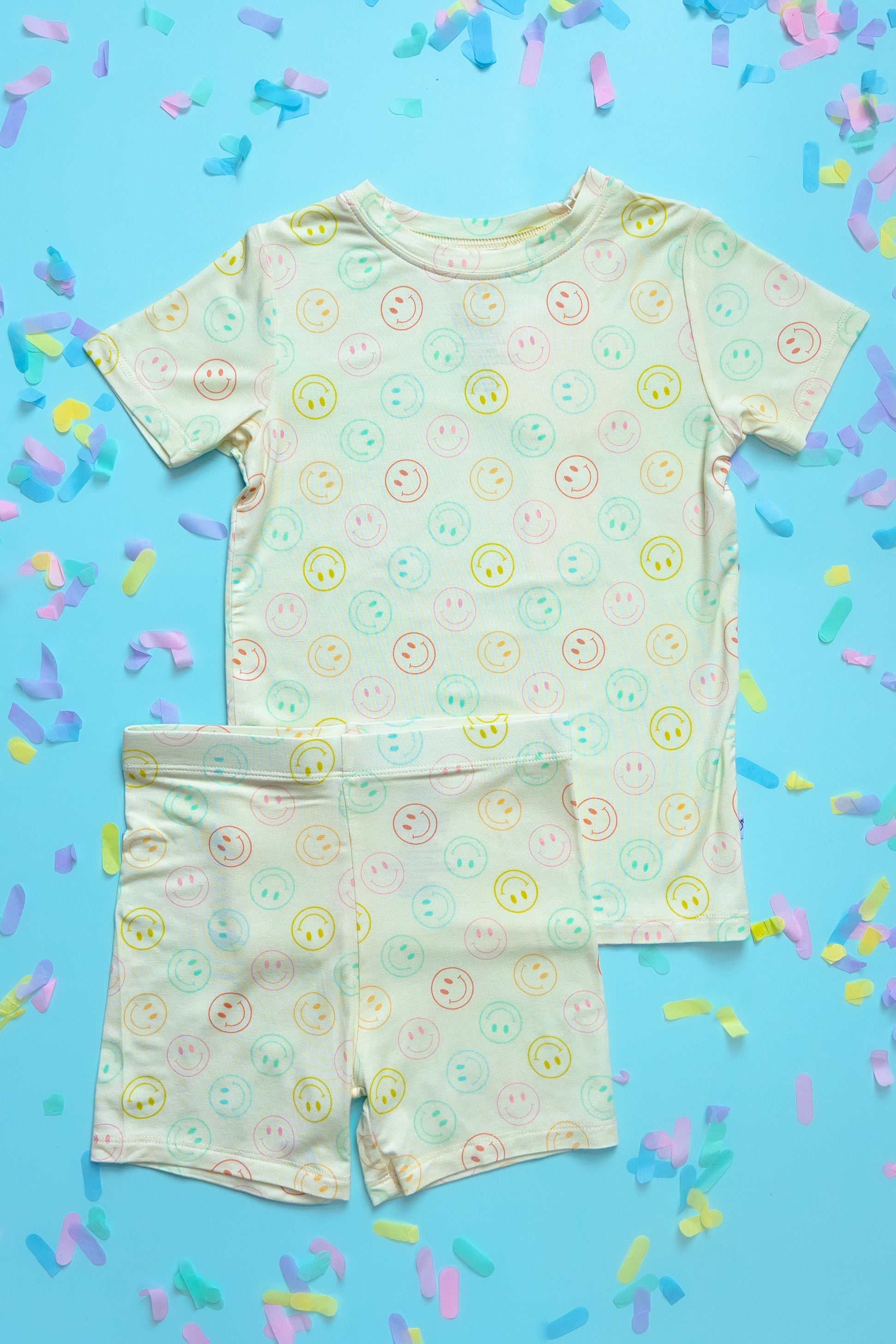 Pastel Smiles Dream Short Set