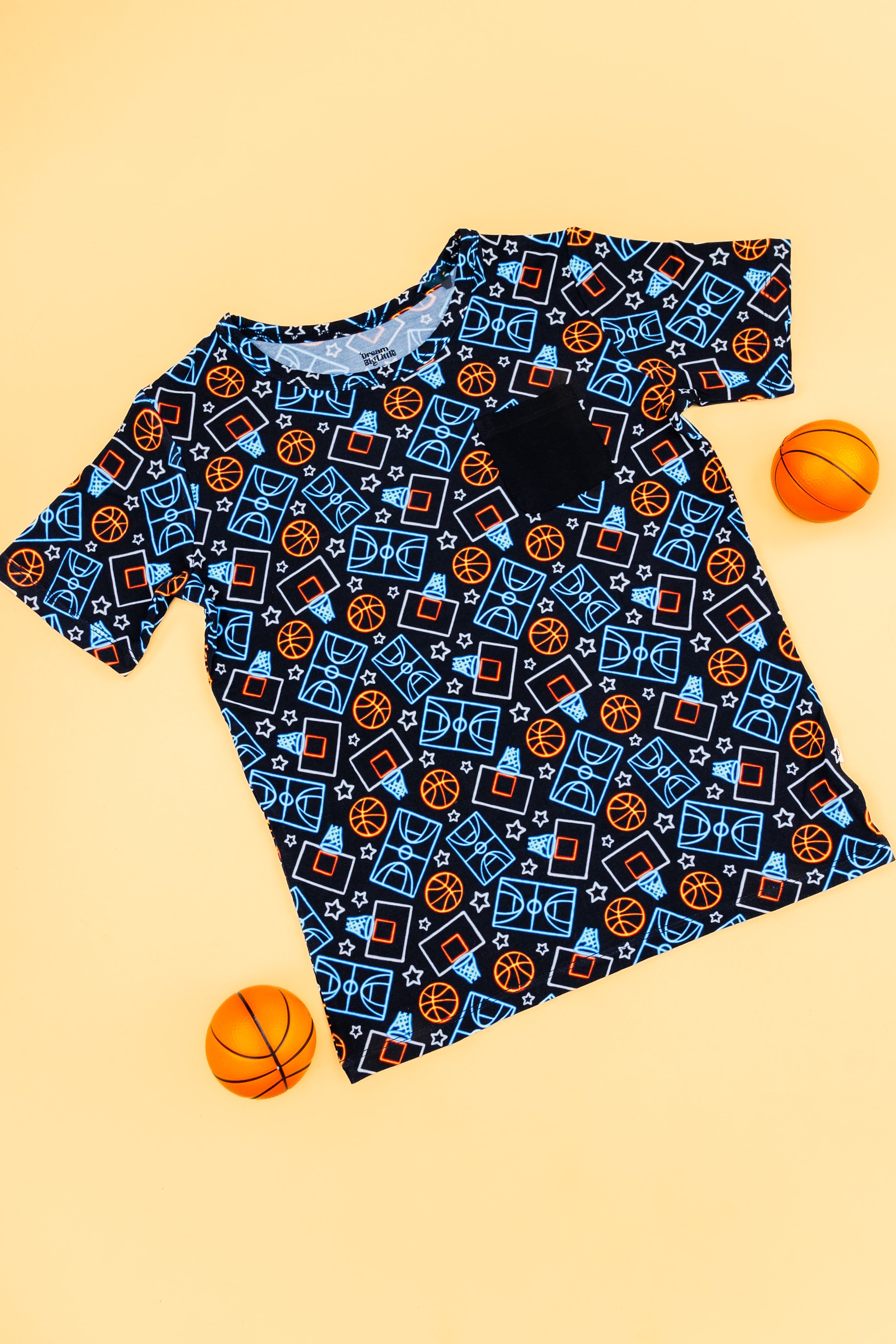 Dunkin' Vibes Dream Pocket Tee