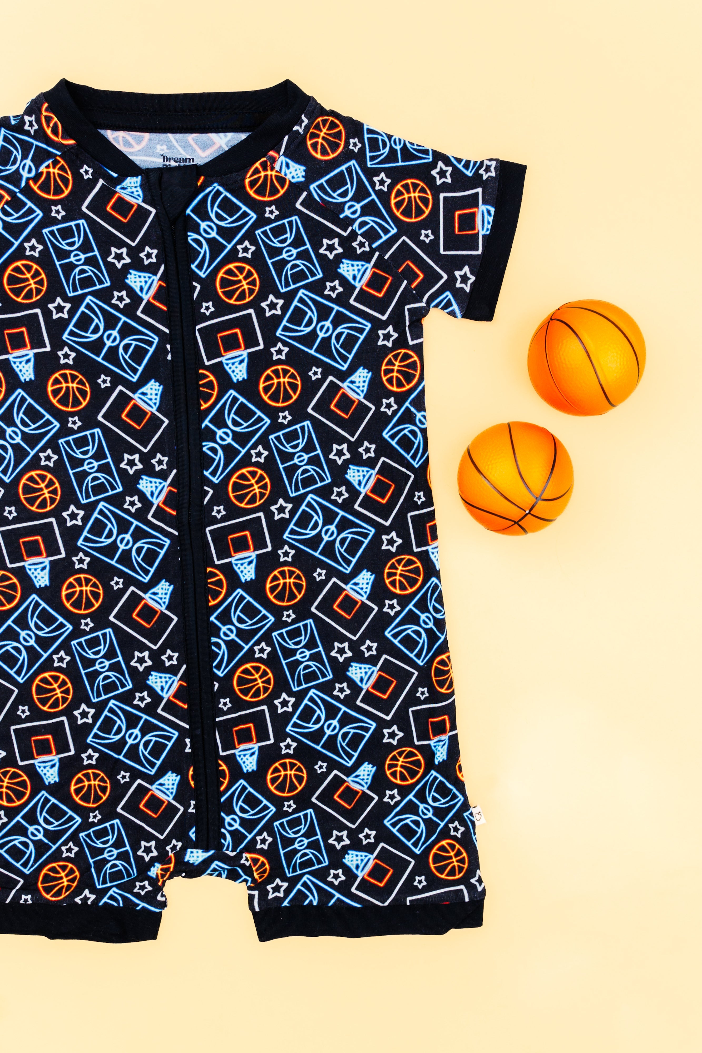 Dunkin' Vibes Dream Shortie