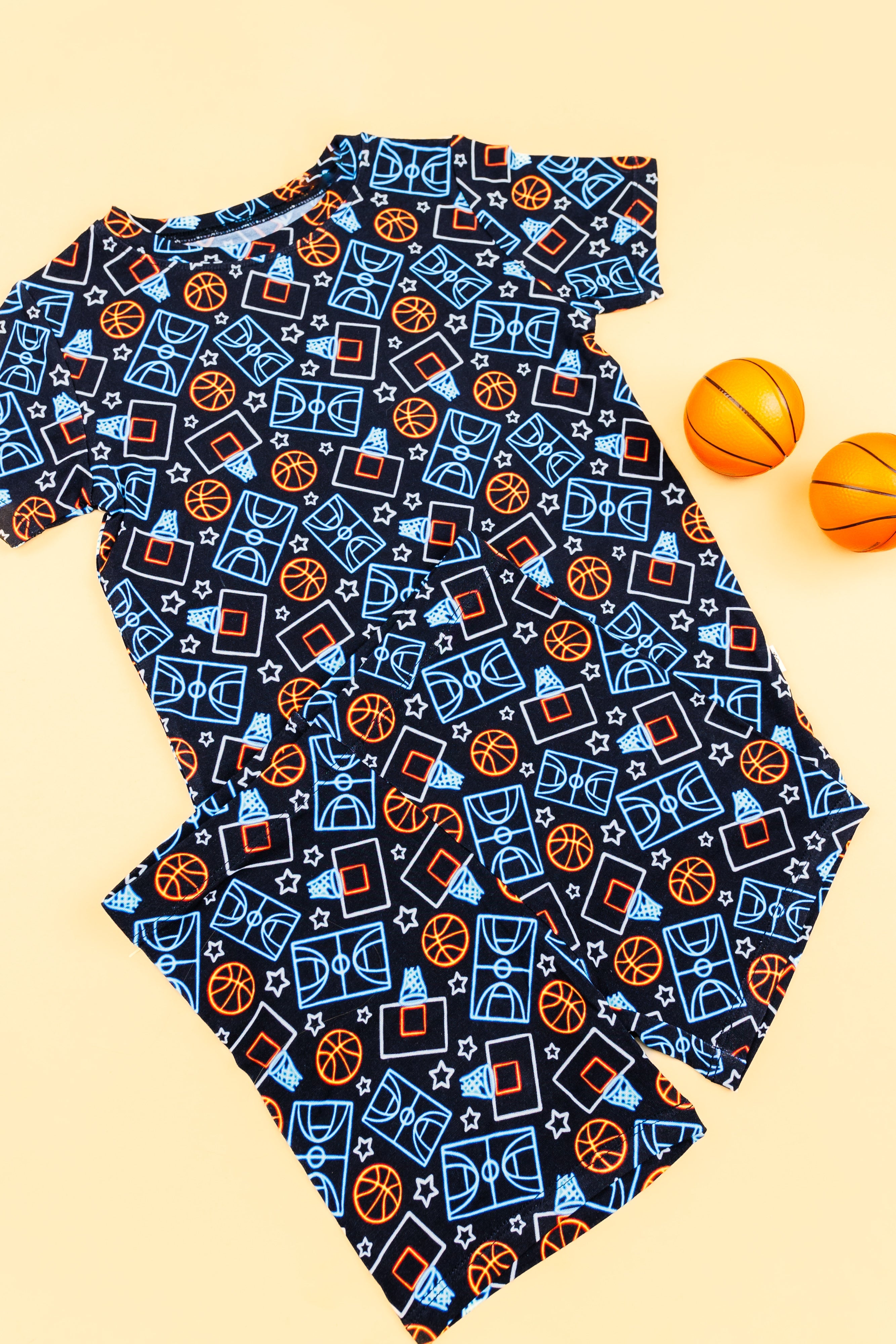 Dunkin' Vibes Dream Short Set