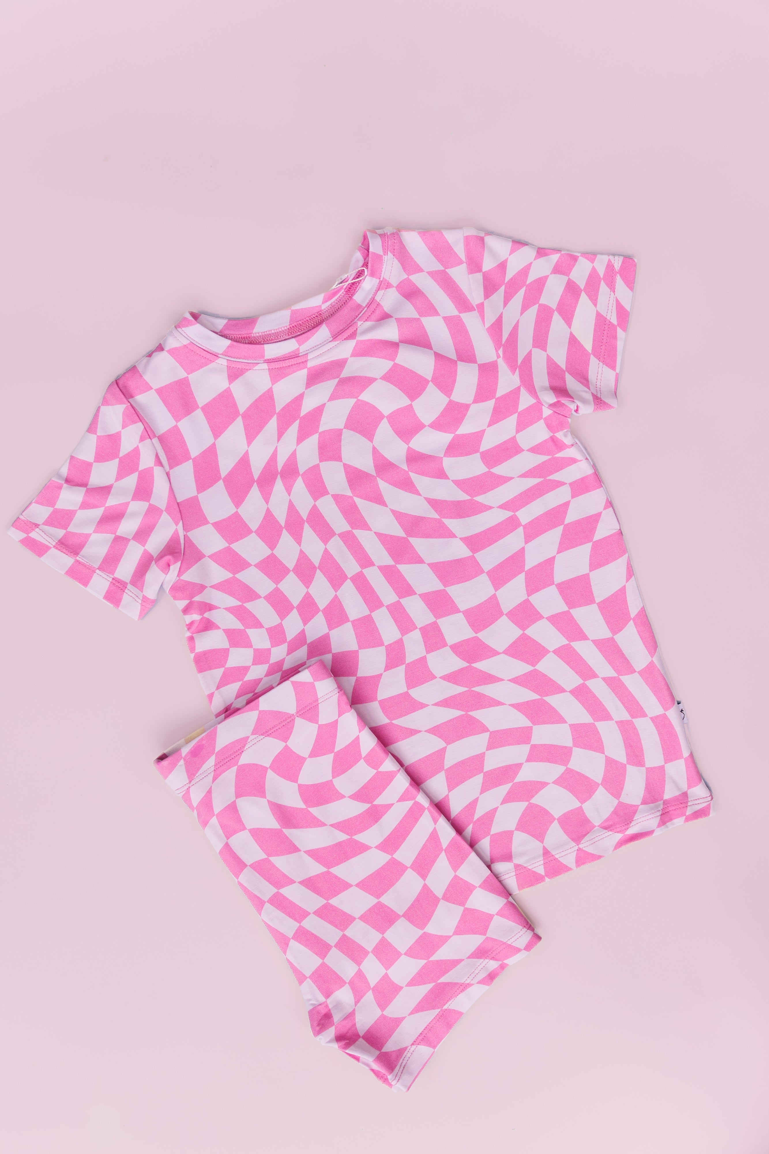 Bubblegum Wavy Checkers Dream Short Set