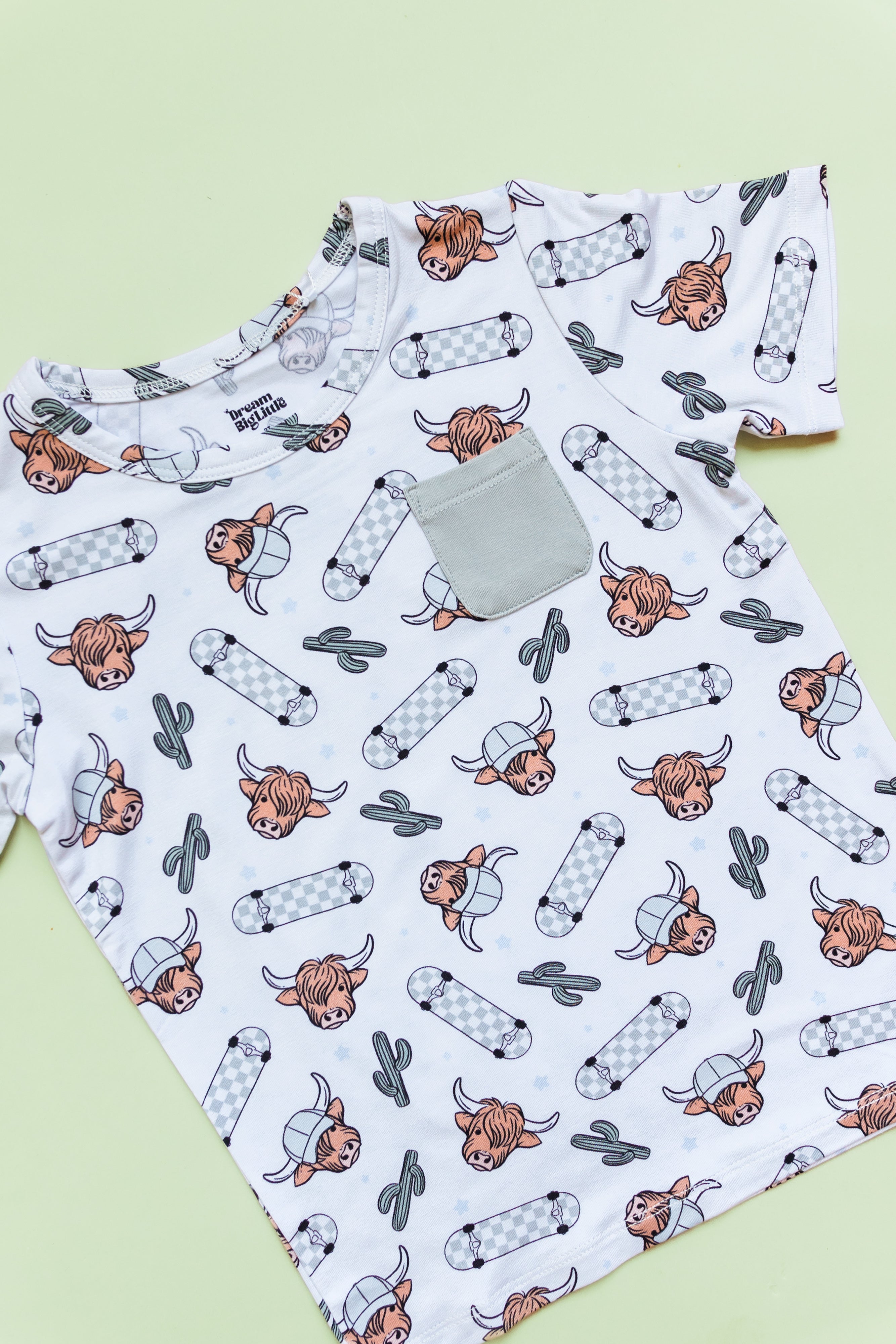 Exclusive Moo-ving Fast Dream Pocket Tee