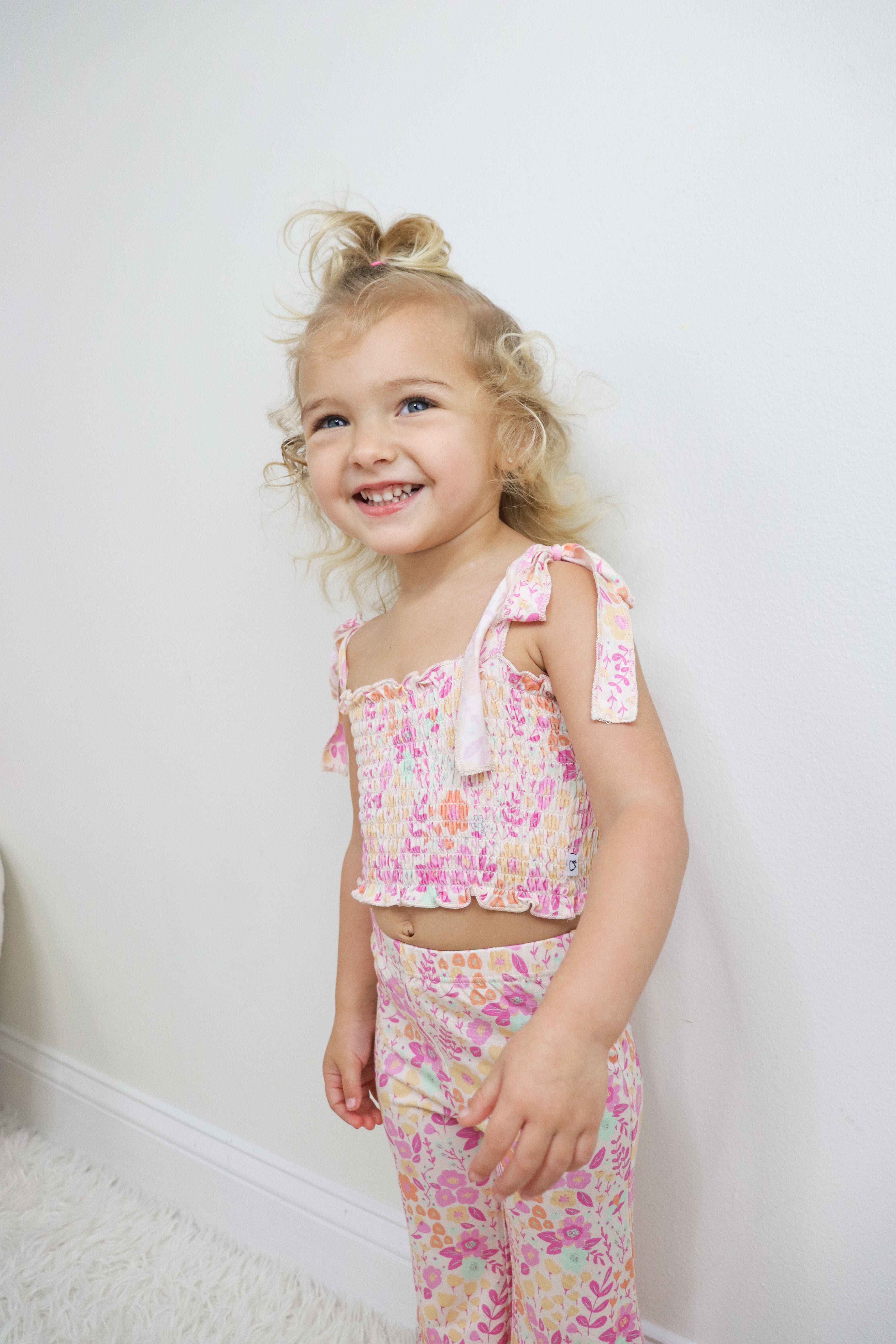 Garden Treasures Dream Smocked Flare Set