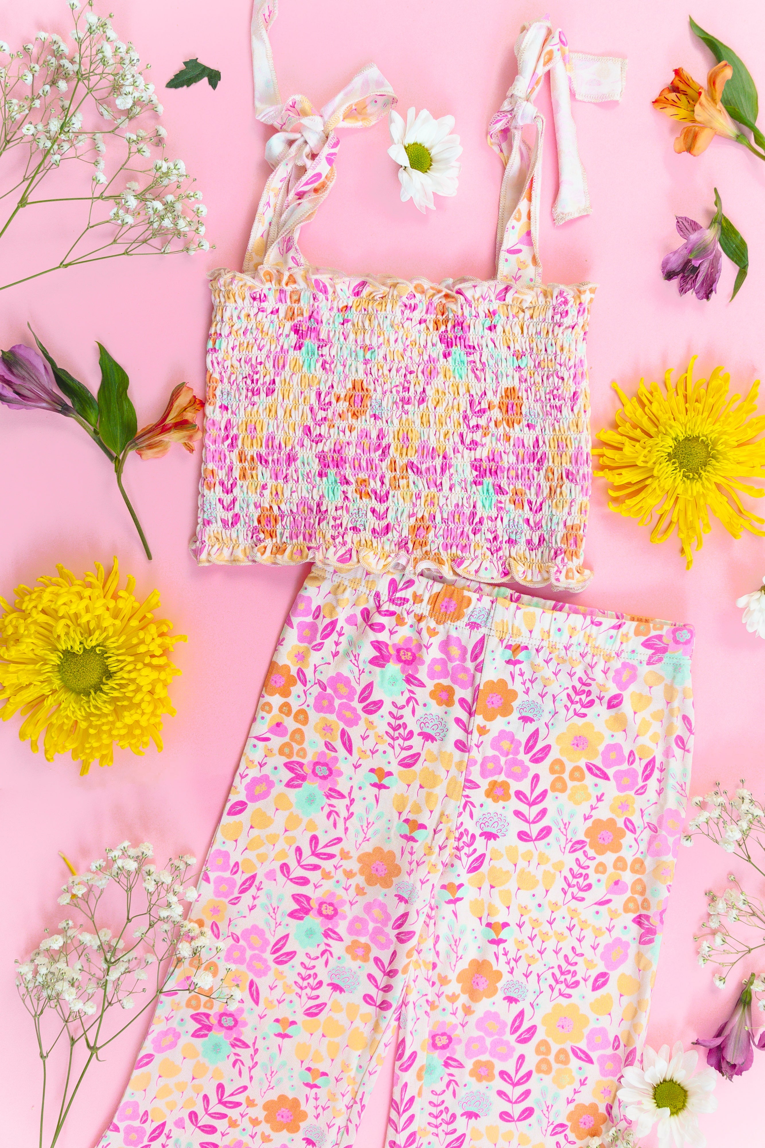 Garden Treasures Dream Smocked Flare Set