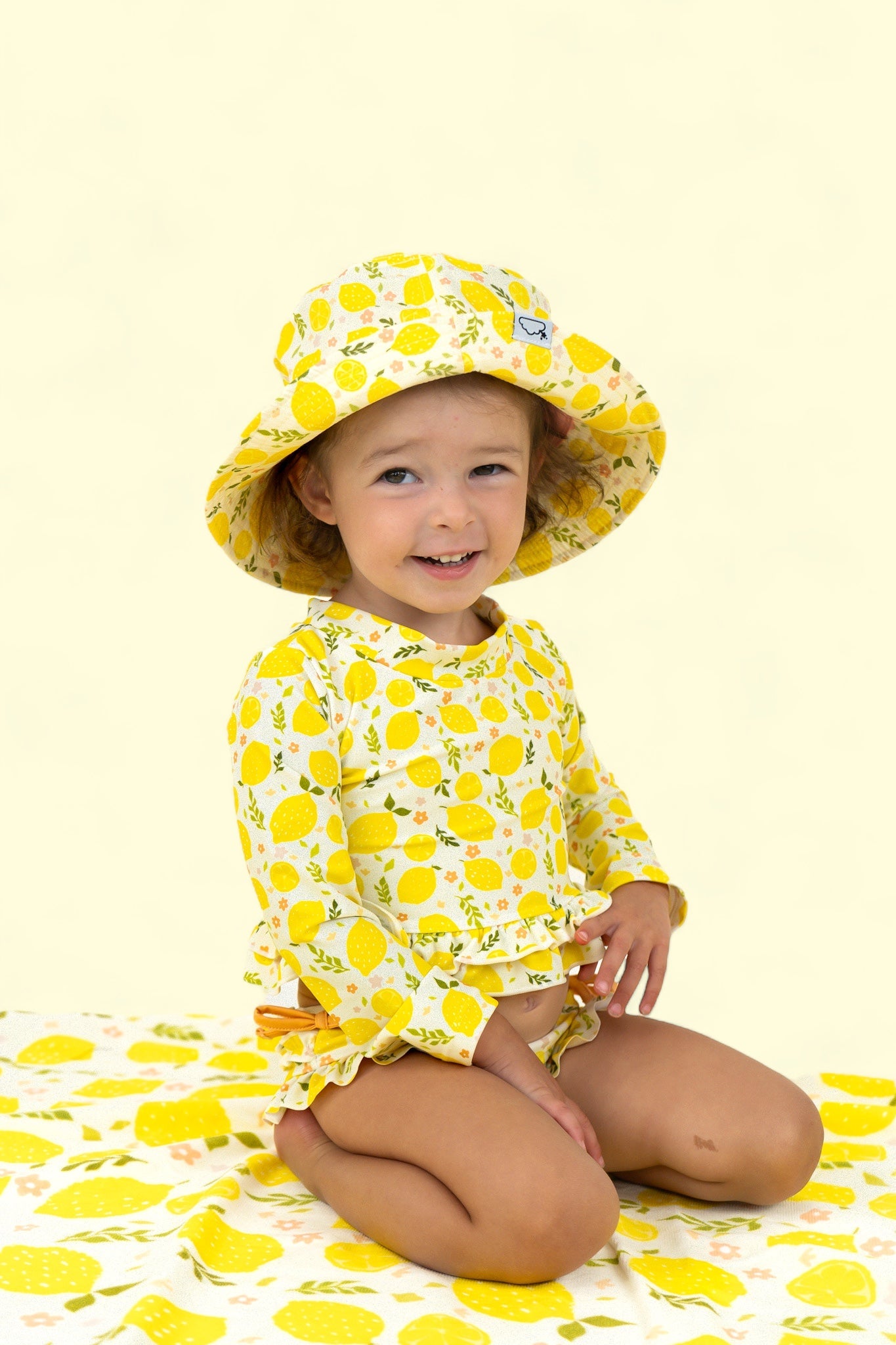 Lemon Blossoms Dream Rash Guard Ruffle Two-piece Swim Suit