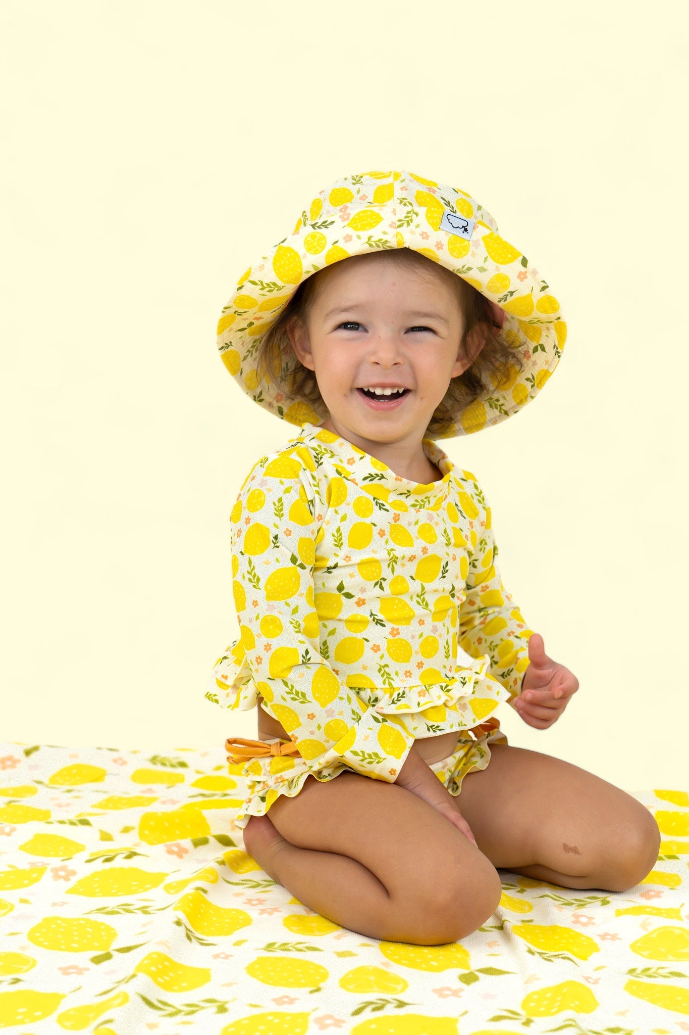 Lemon Blossoms Dream Rash Guard Ruffle Two-piece Swim Suit