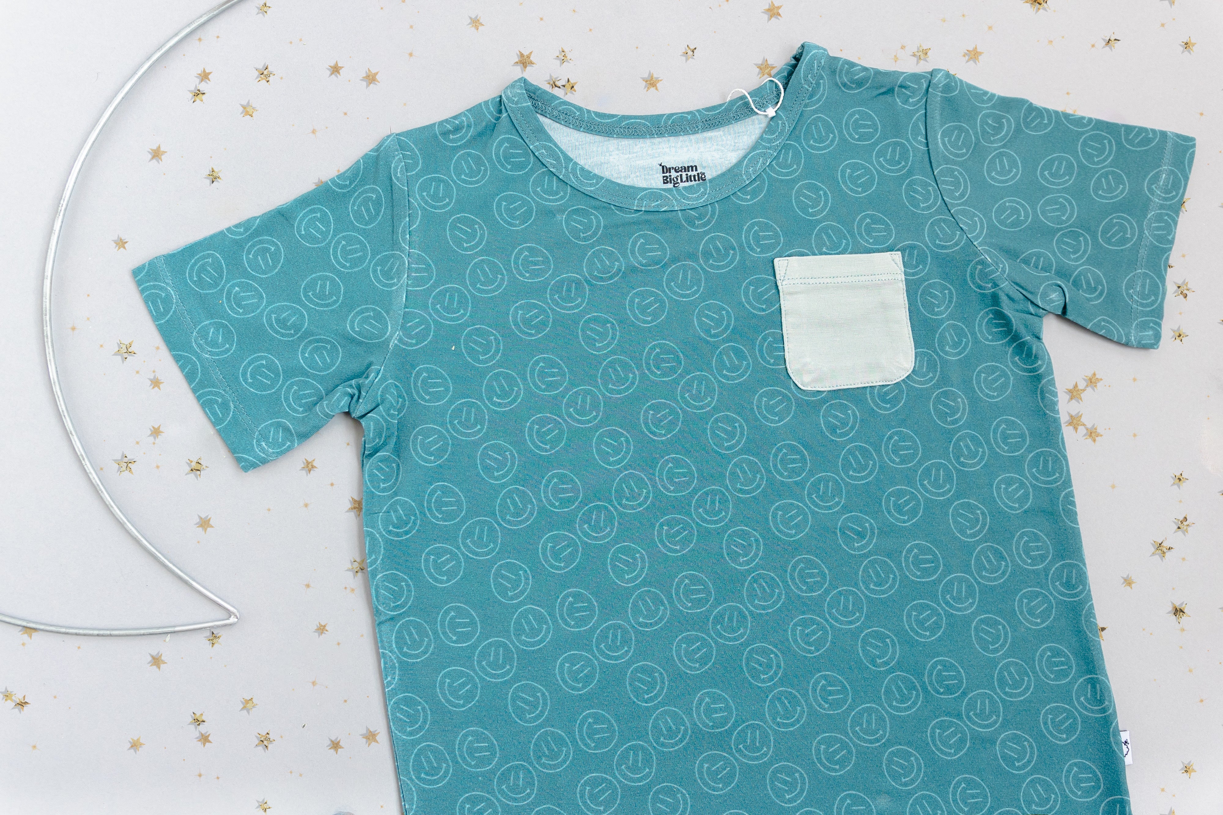 Sleepy Smiles Dream Pocket Tee
