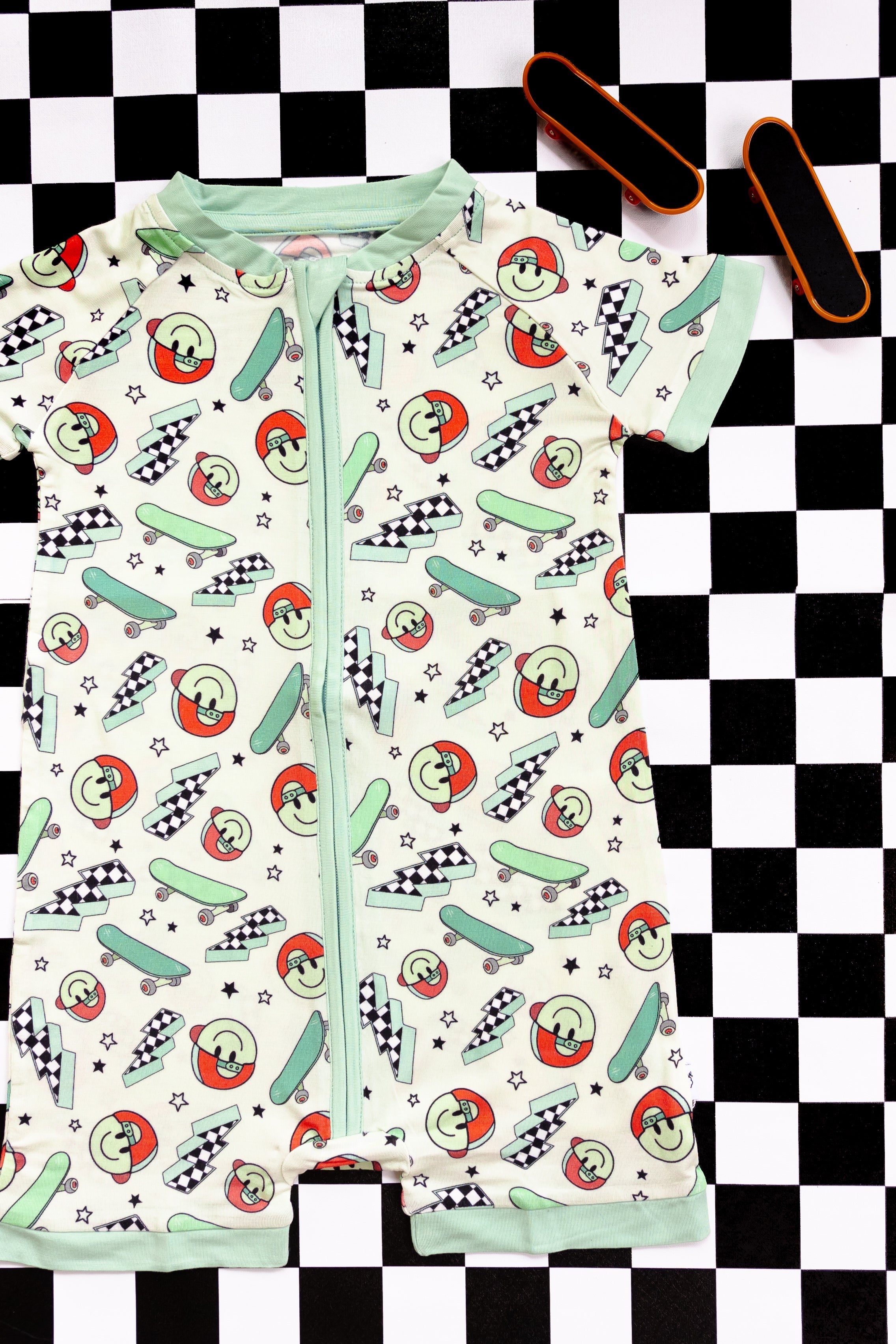 Skating Smiles Dream Shortie