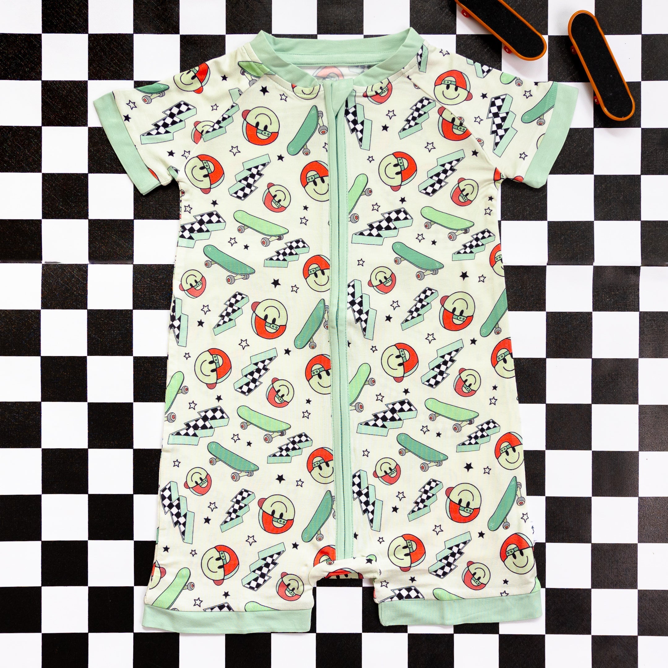 Skating Smiles Dream Shortie