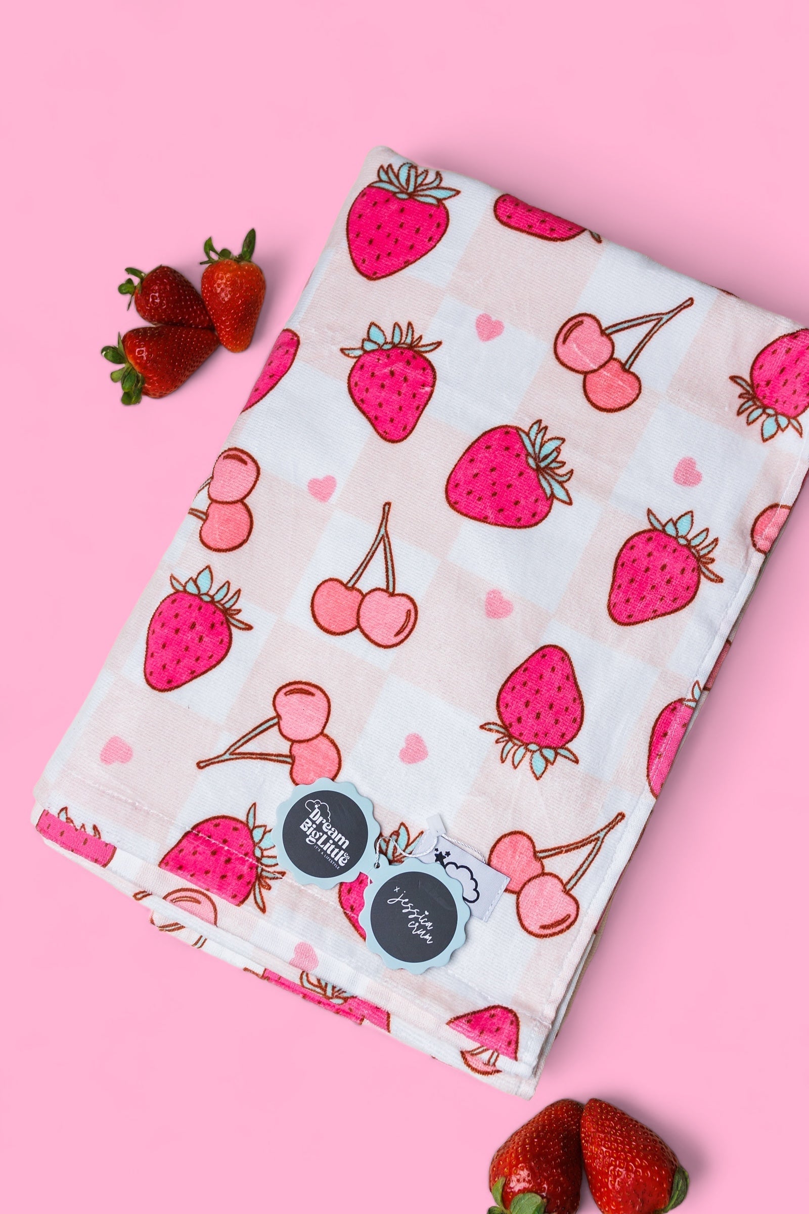 Exclusive Berry Brooklyn Dream Family Size Towel