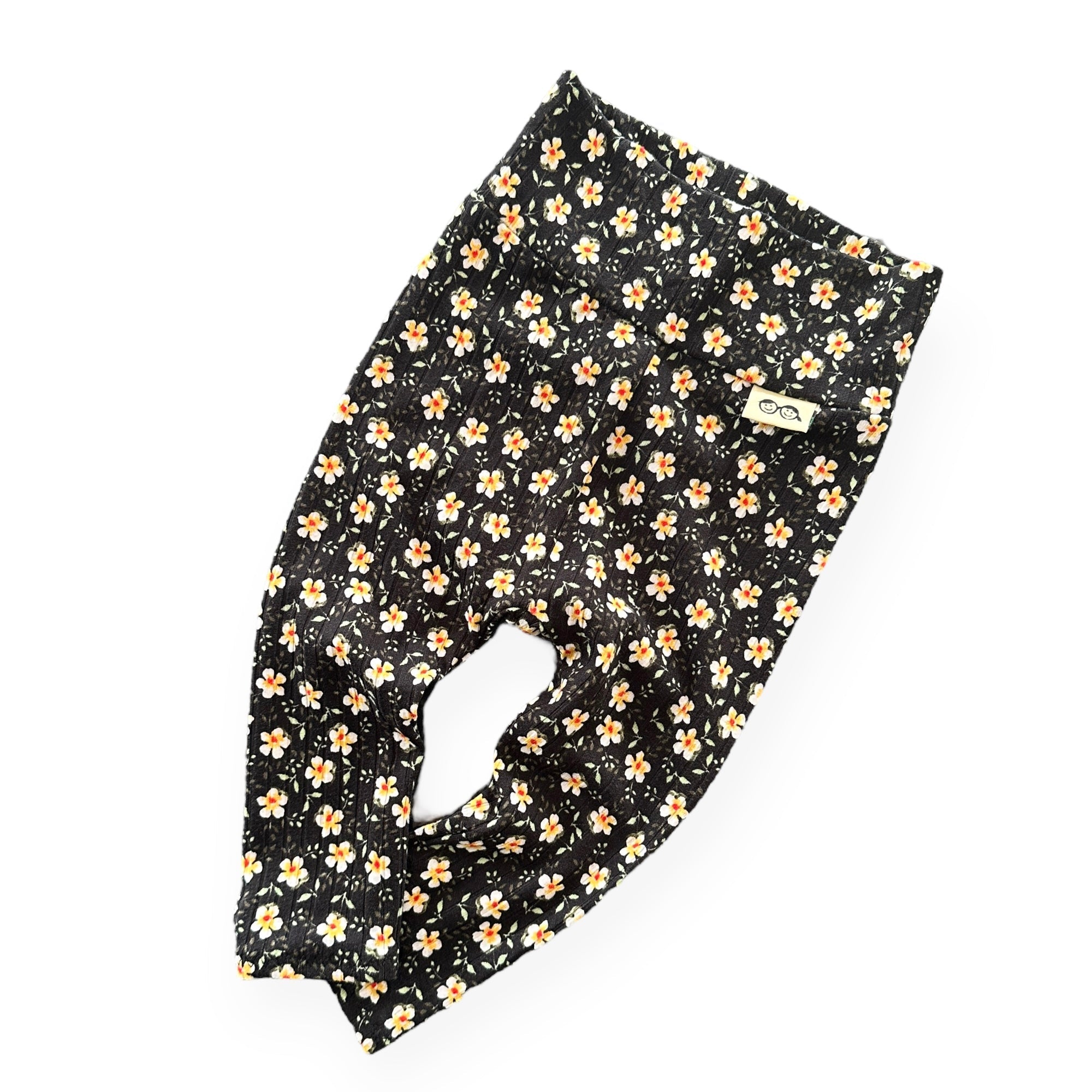 Dainty Floral Black Ribbed Lounge Set