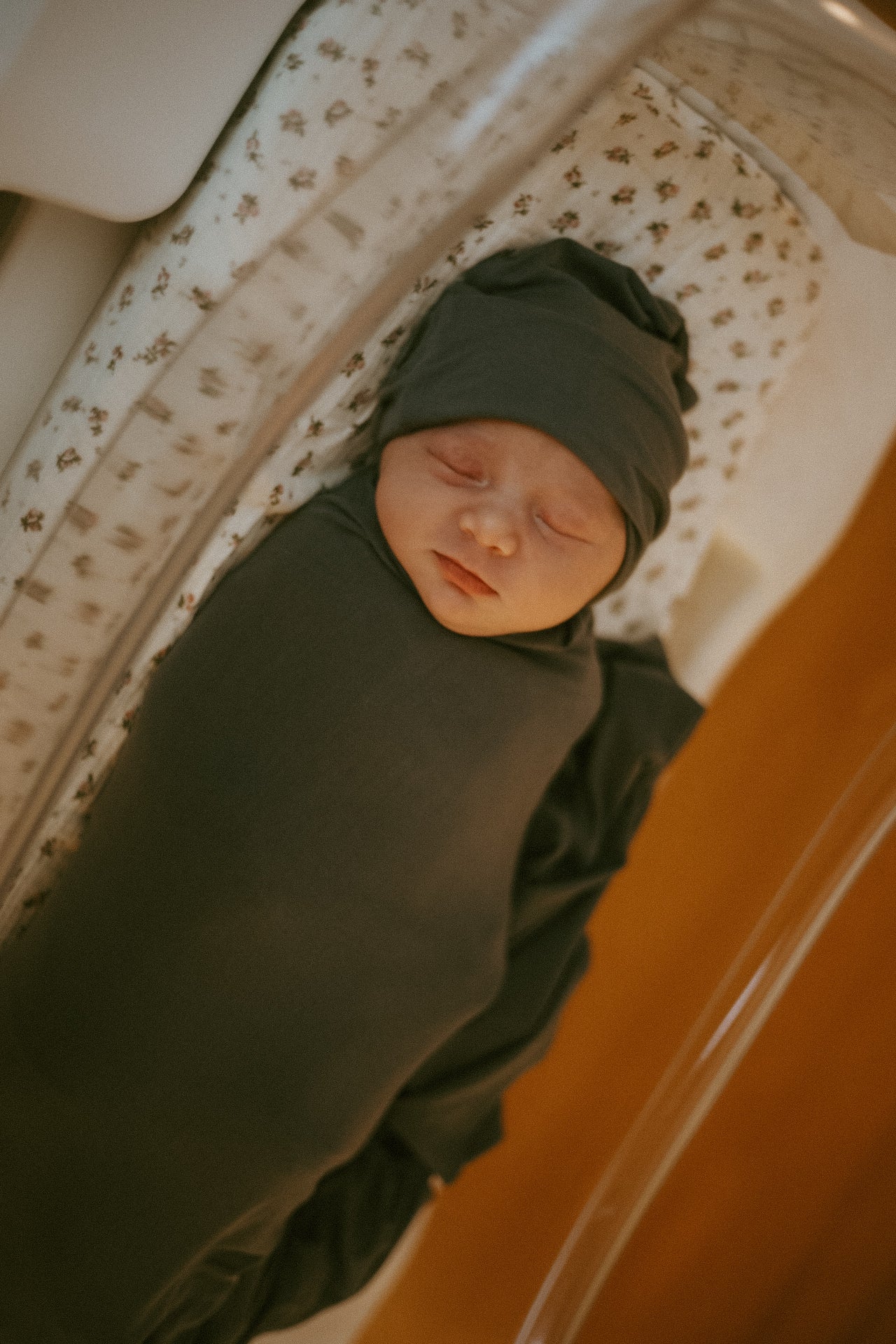 Baby Swaddle Blanket + Hat