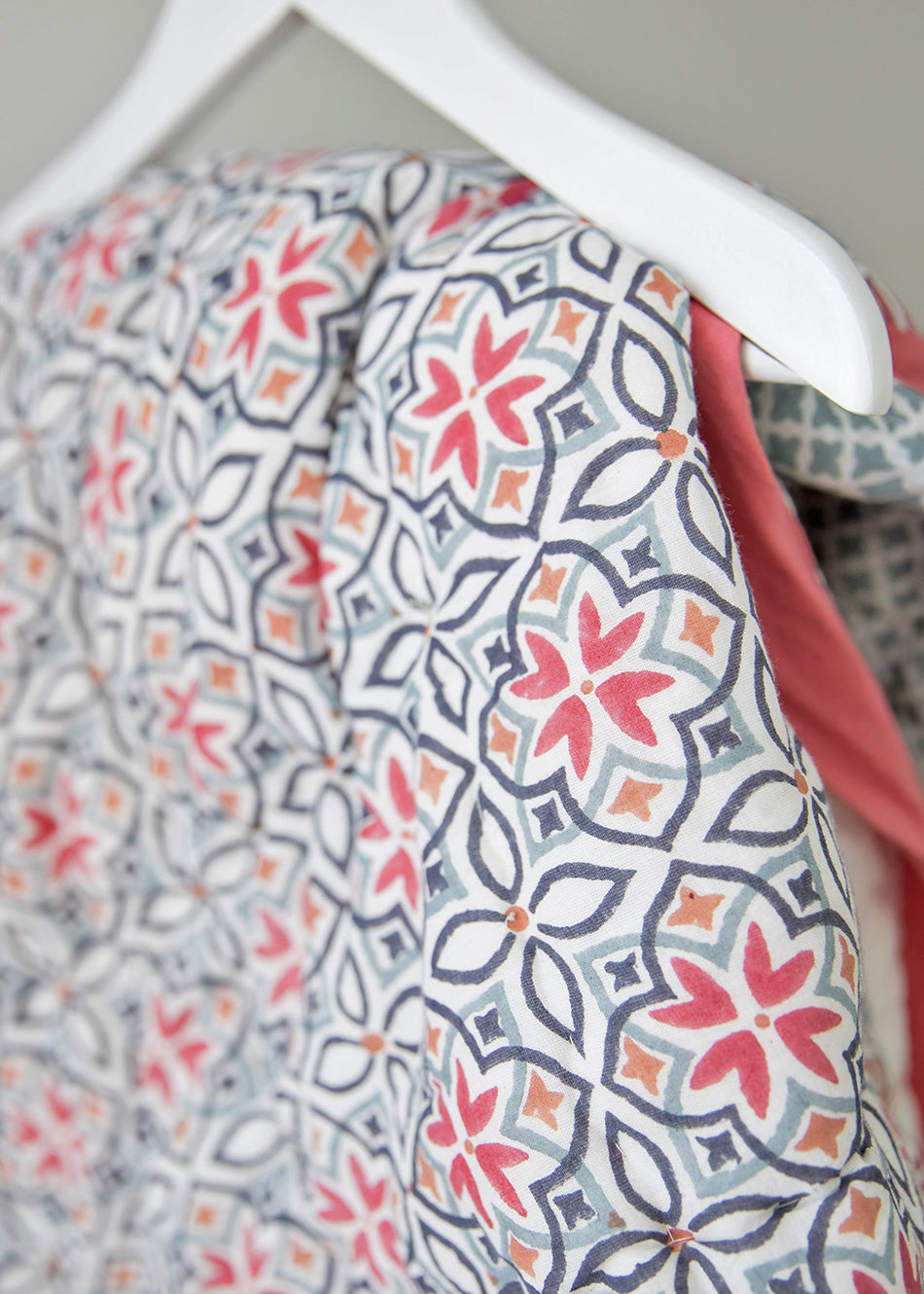 Seminyak Pink Cotton Quilt