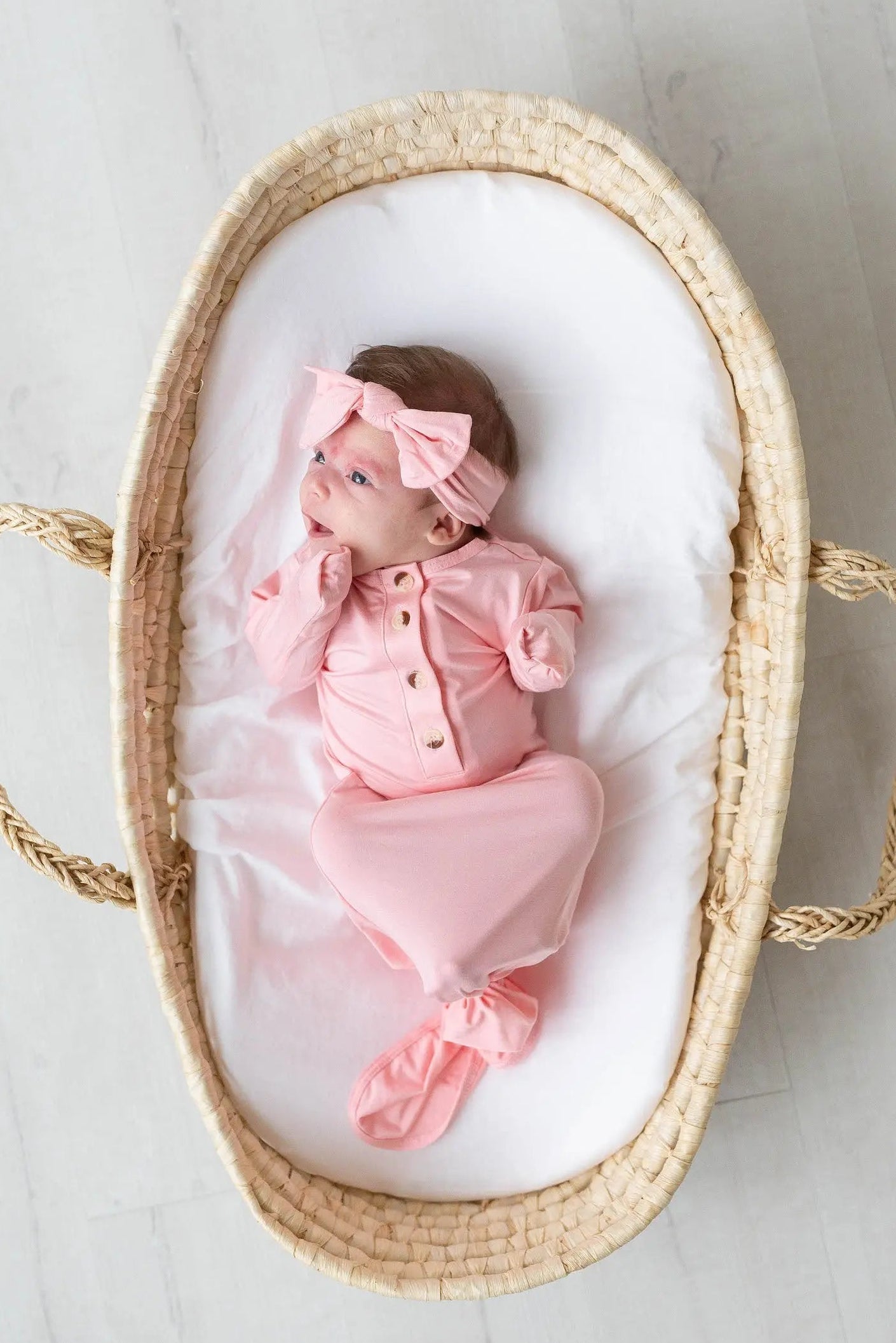 Knotted Baby Gown And Hat Set With Headband - Pink (newborn-3 Months)