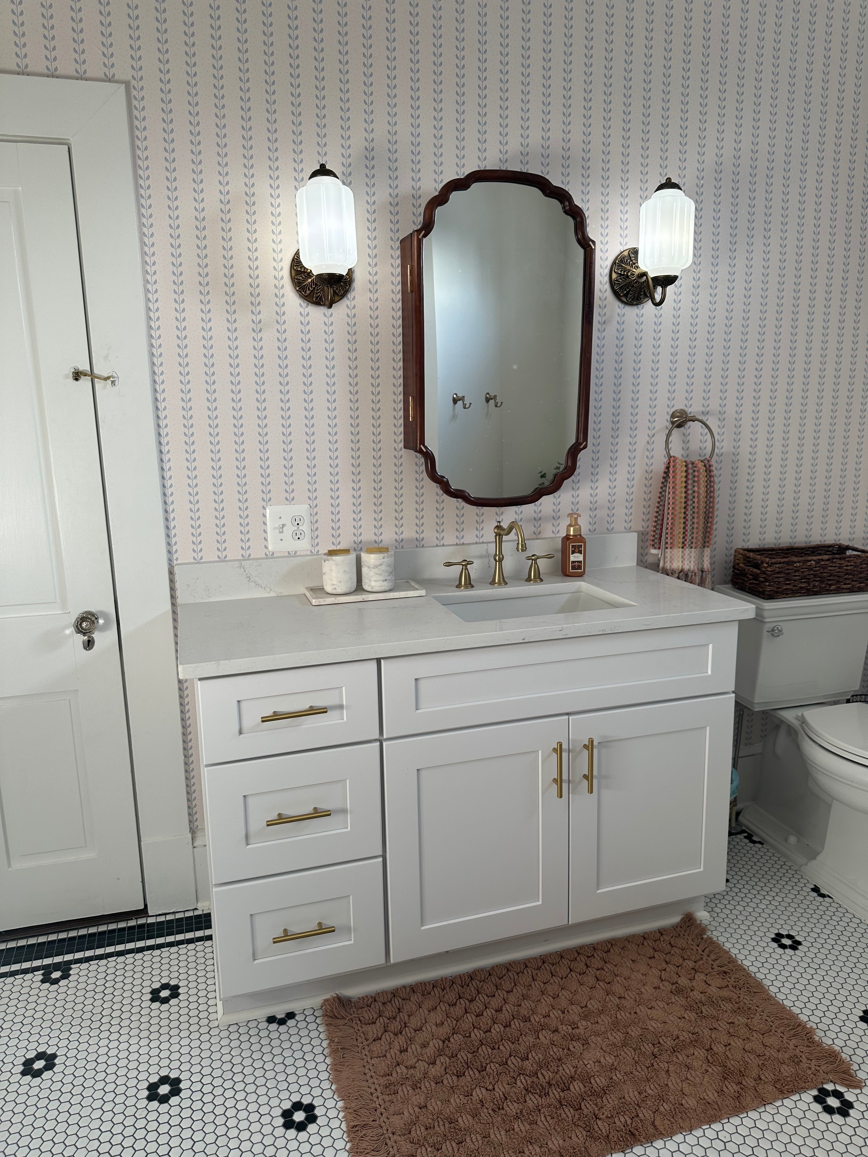 Francesca Wallpaper By House Of Haricot