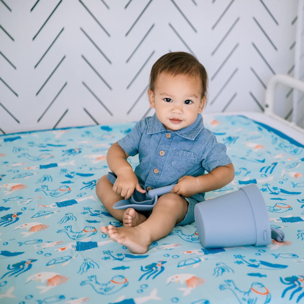 Reef Rascals Throw Blanket