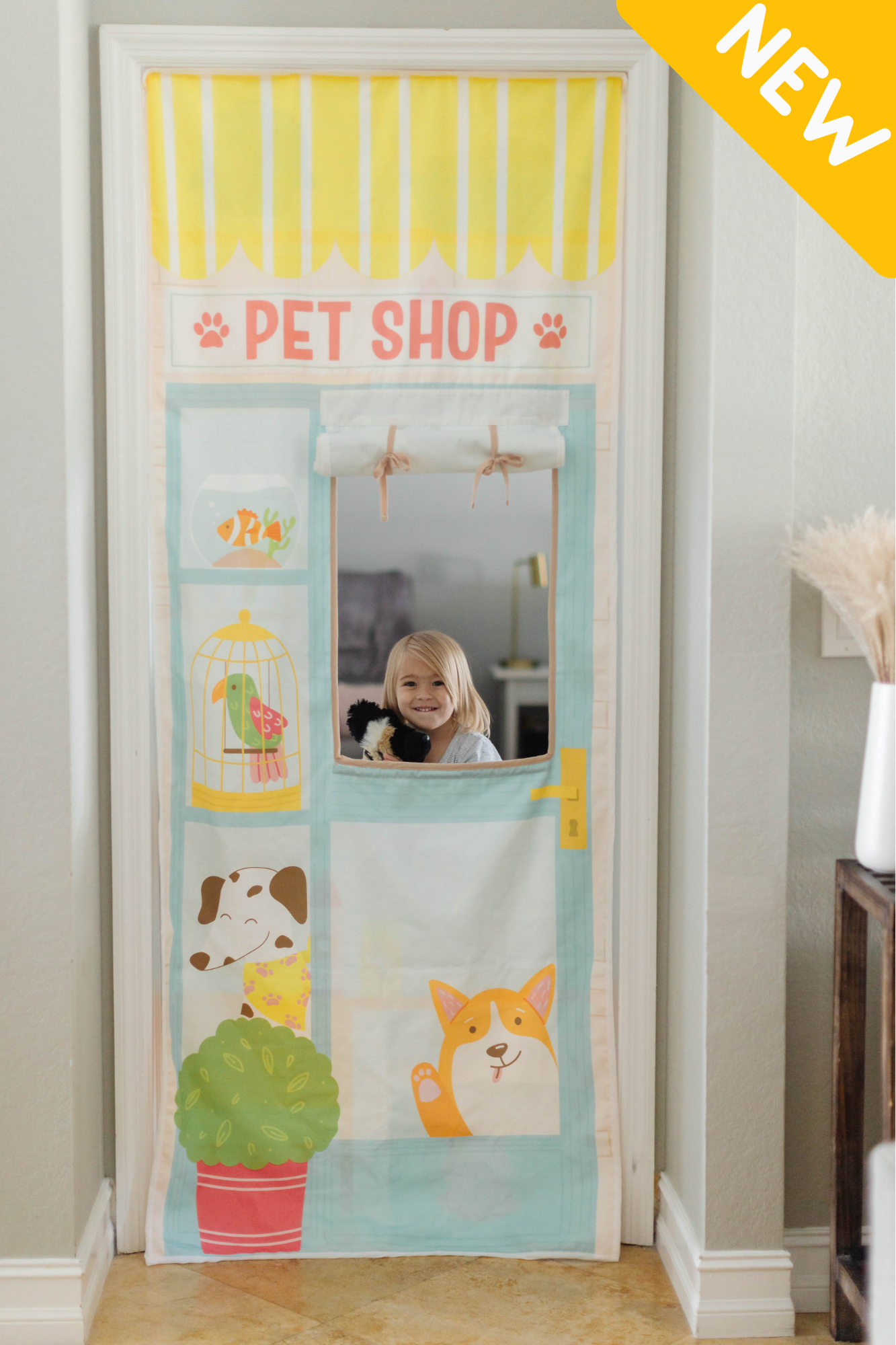 Pet Shop & Groomer Storefront
