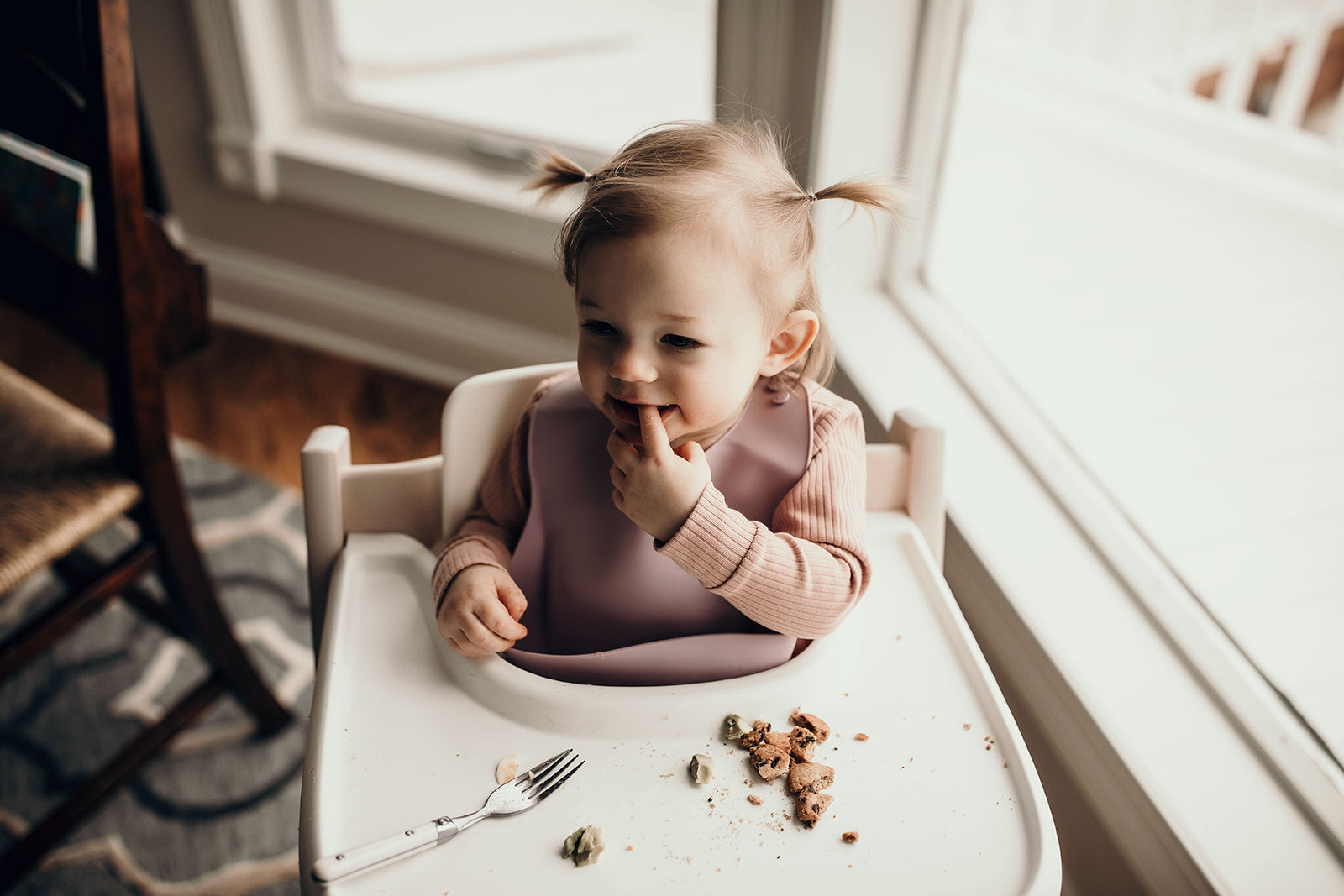Lilac Silicone Bib With Crumb Catcher
