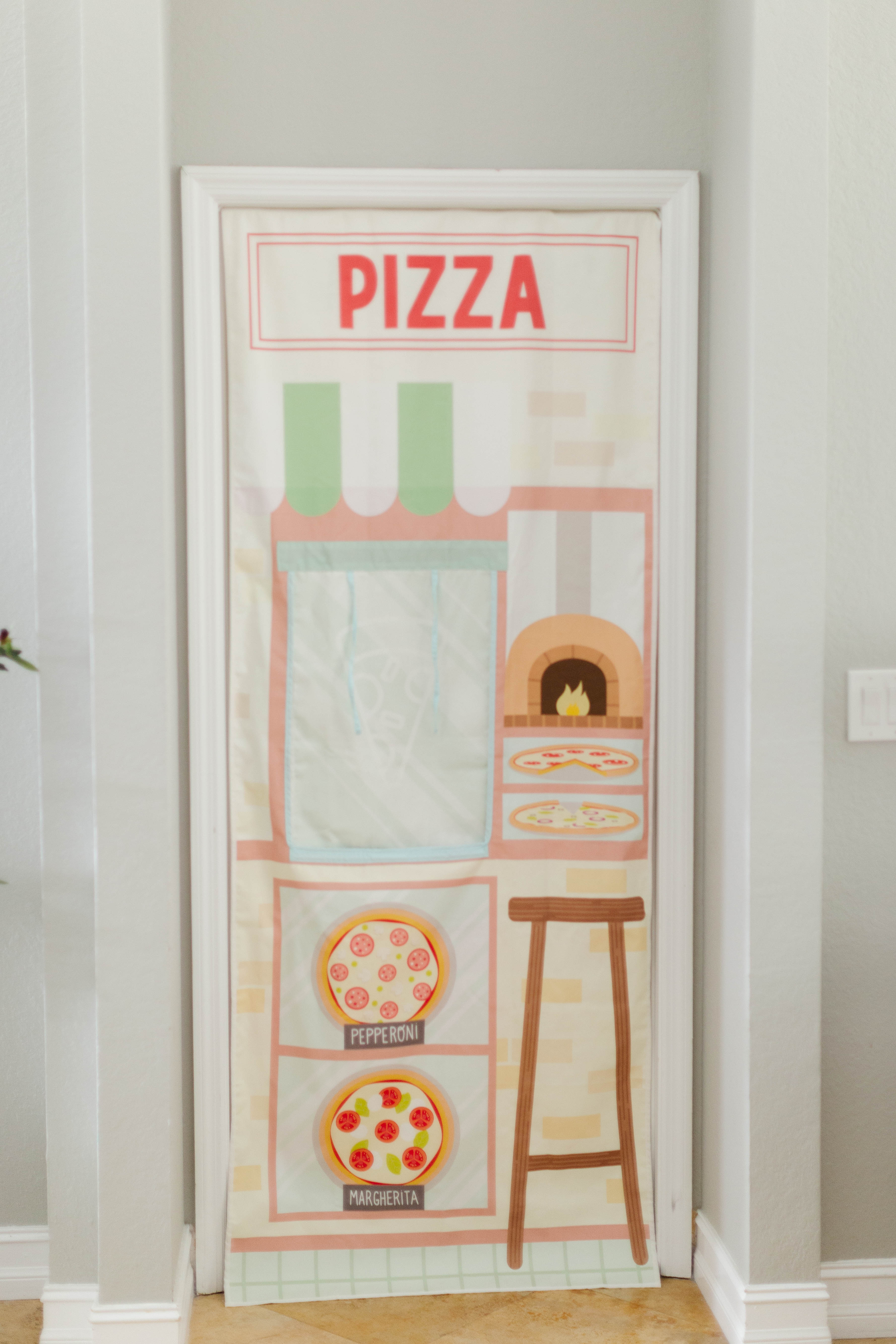 Sandwich & Pizza Shop Storefront