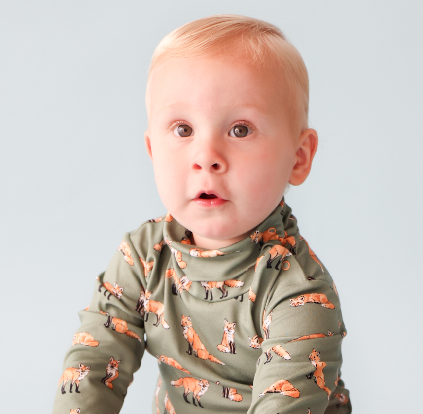 Green Fox Turtleneck