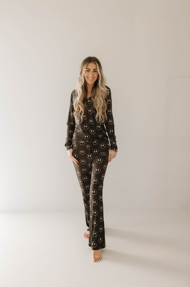 Women's Bamboo Pajama | Charcoal & White Ff Smile