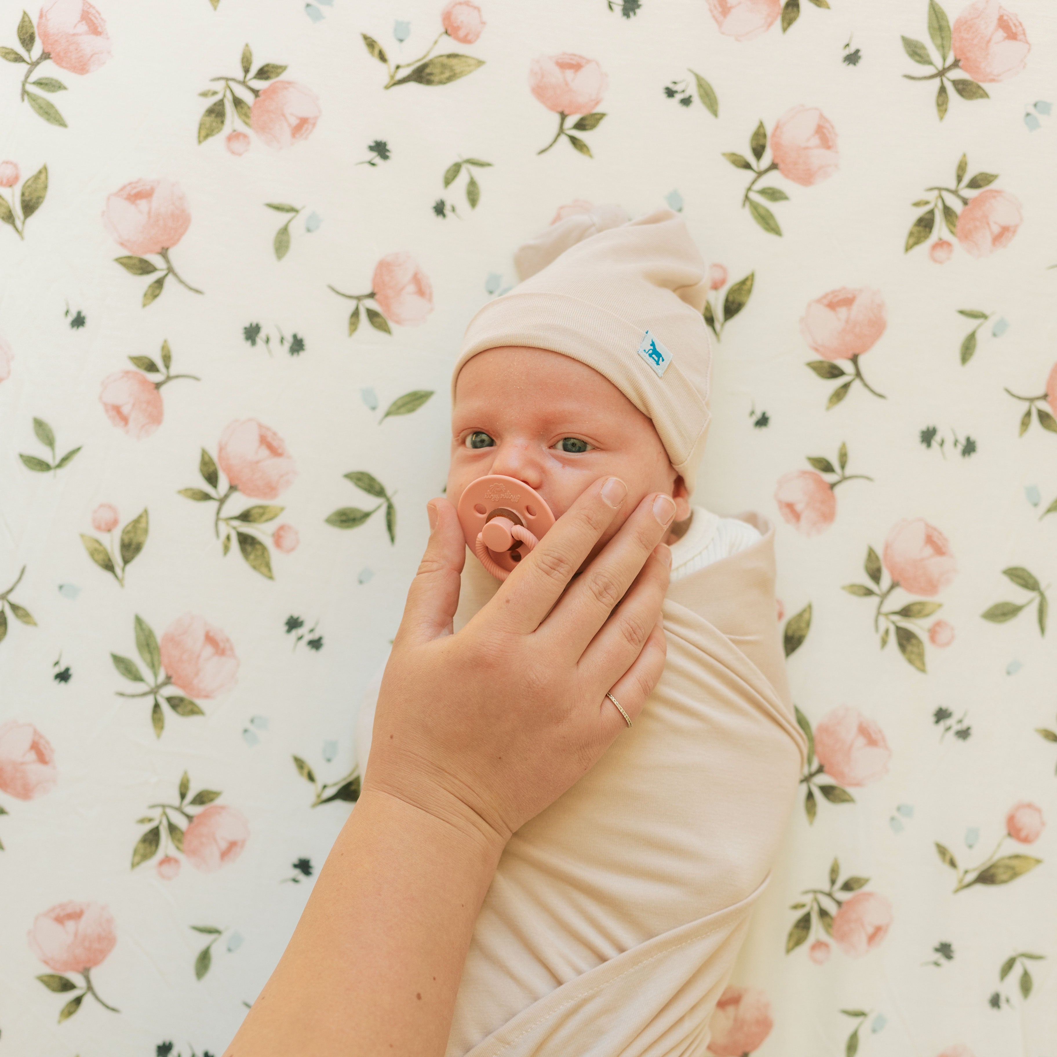 Stretch Knit Crib Sheet - Watercolor Rose